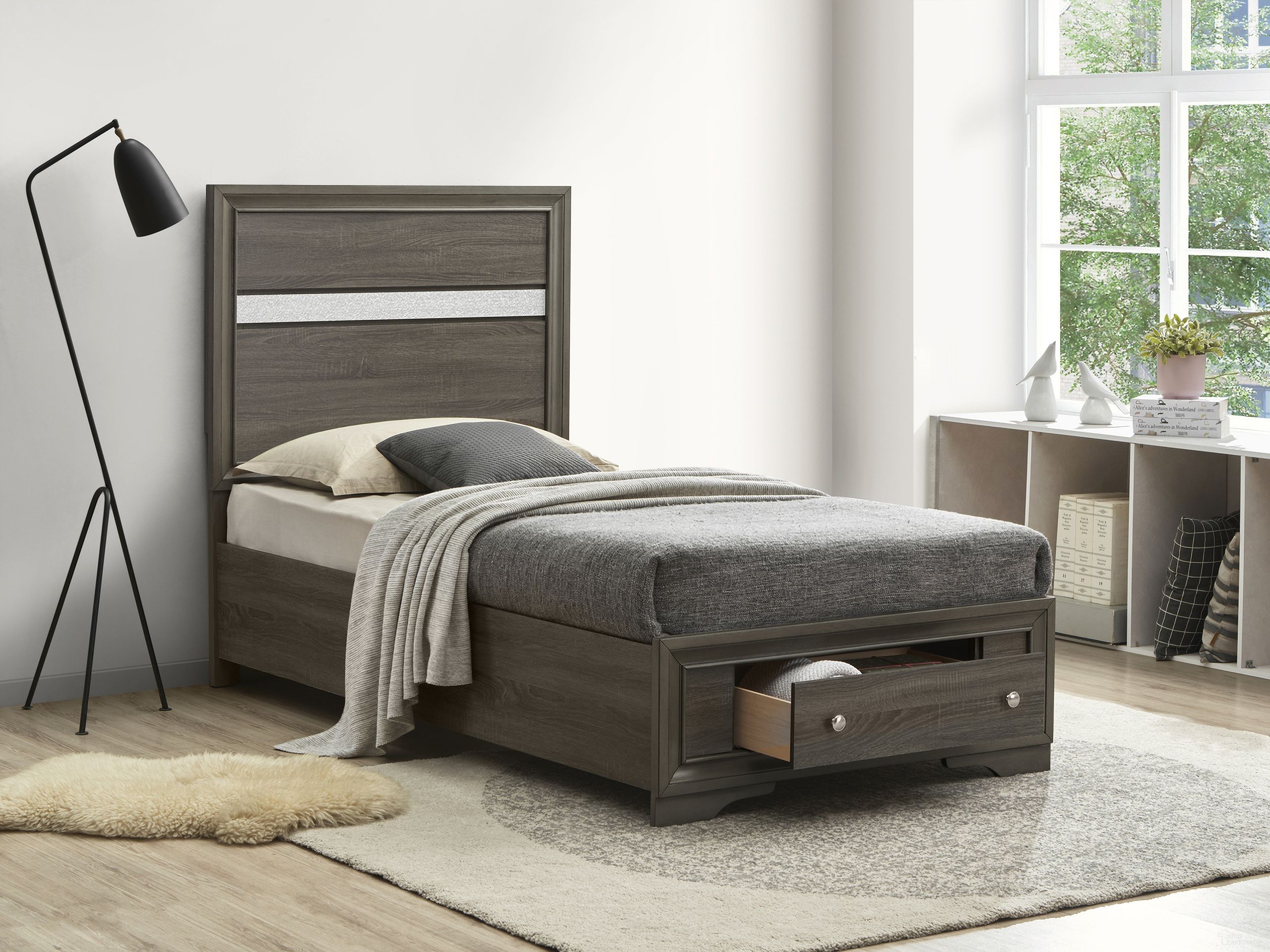 The appearance of Madrid Youth Storage Bedroom Set In Gray designed by Glory in the modern / contemporary interior design. This gray piece of furniture was selected by 1StopBedrooms from Madrid Collection to add a touch of cosiness and style into your home. Sku: G02305B-TB;G02305-N. Material: Wood. Bed Size: Twin.