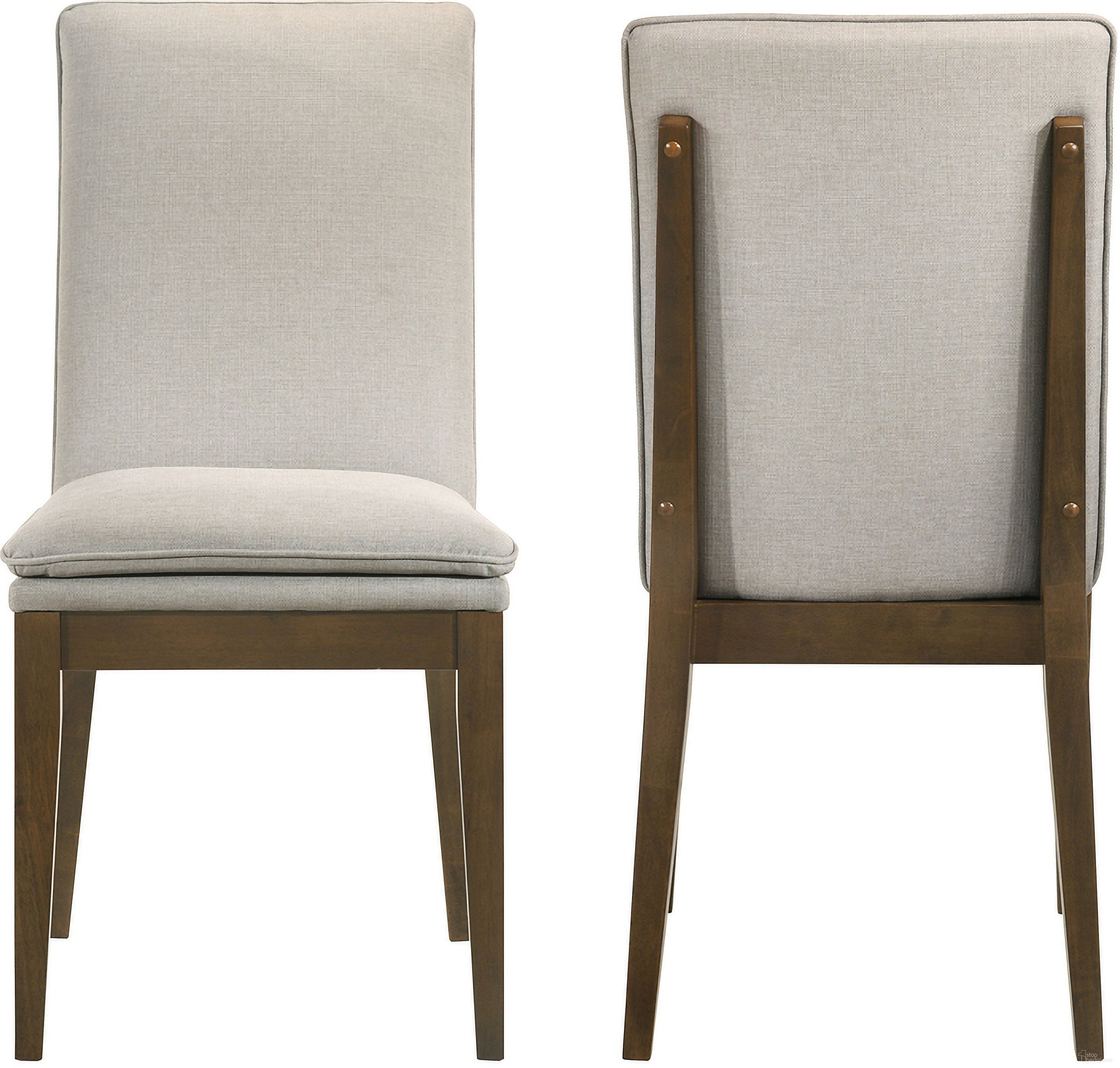 The appearance of Maggie Dining Chair with Natural Cushion Set of 2 In Walnut designed by New Classic in the modern / contemporary interior design. This natural piece of furniture was selected by 1StopBedrooms from Maggie Collection to add a touch of cosiness and style into your home. Sku: D7185B-20-NAT. Material: Wood. Chair Type: Side Chair.