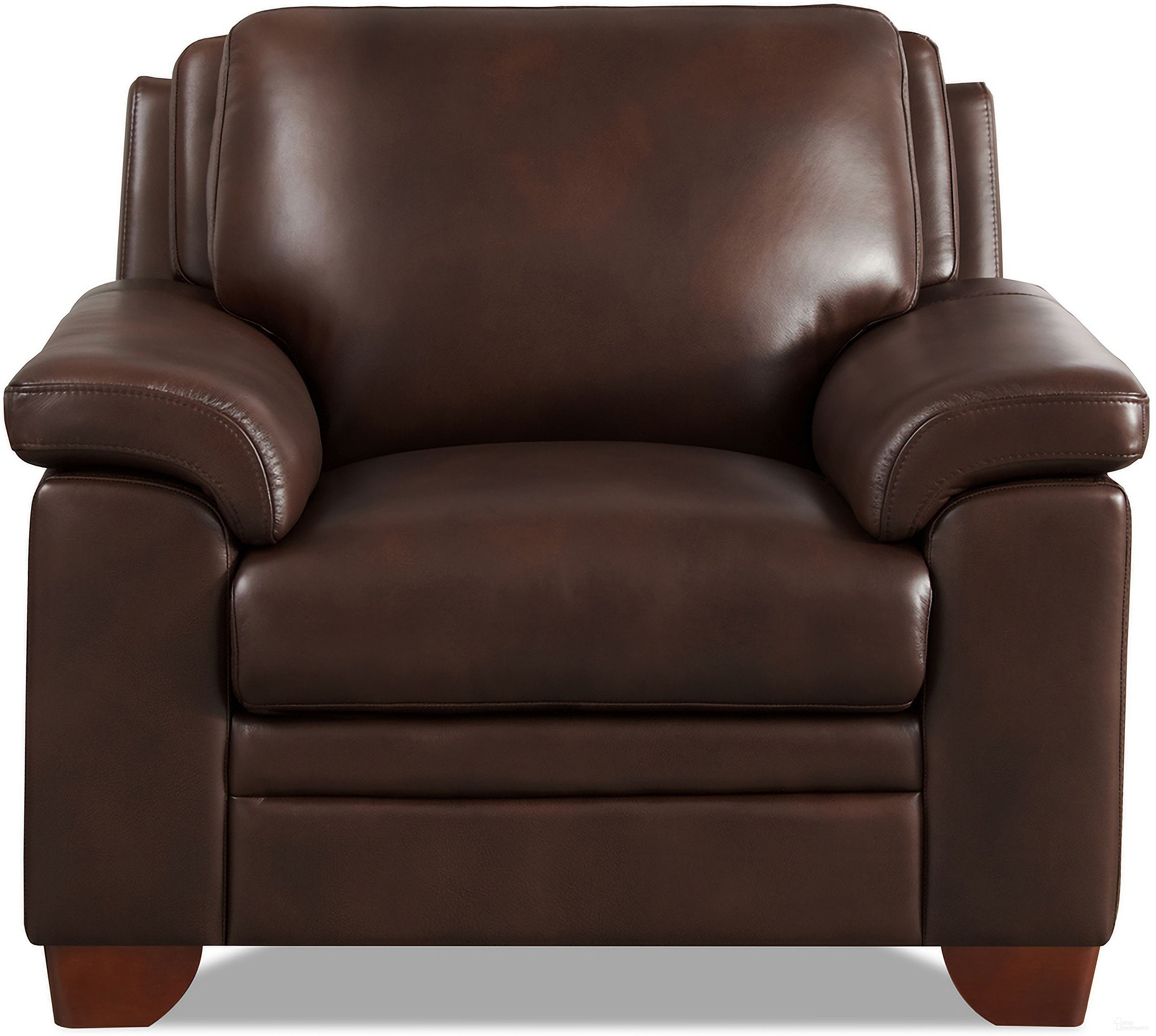 The appearance of Magnum Leather Chair In Chestnut designed by Hydeline in the transitional interior design. This chestnut piece of furniture  was selected by 1StopBedrooms from Magnum Collection to add a touch of cosiness and style into your home. Sku: 69196-10V01-LP2033. Material: Leather.
