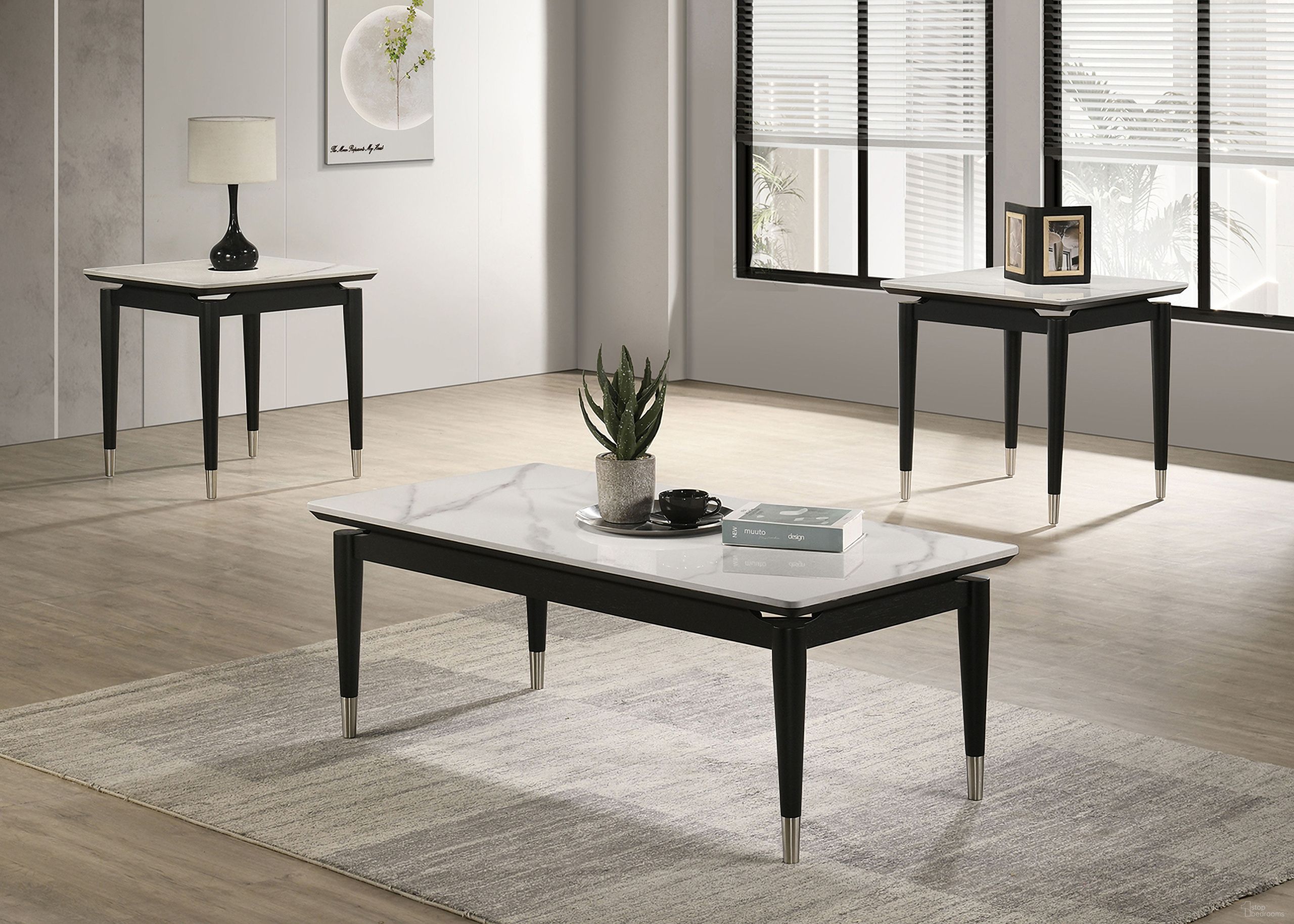 The appearance of Maidstone Occasional Table Set In Black and White designed by Furniture of America in the modern / contemporary interior design. This black/white piece of furniture was selected by 1StopBedrooms from Maidstone Collection to add a touch of cosiness and style into your home. Sku: FM42001BK-C;FM42001BK-E. Material: Engineered Wood.