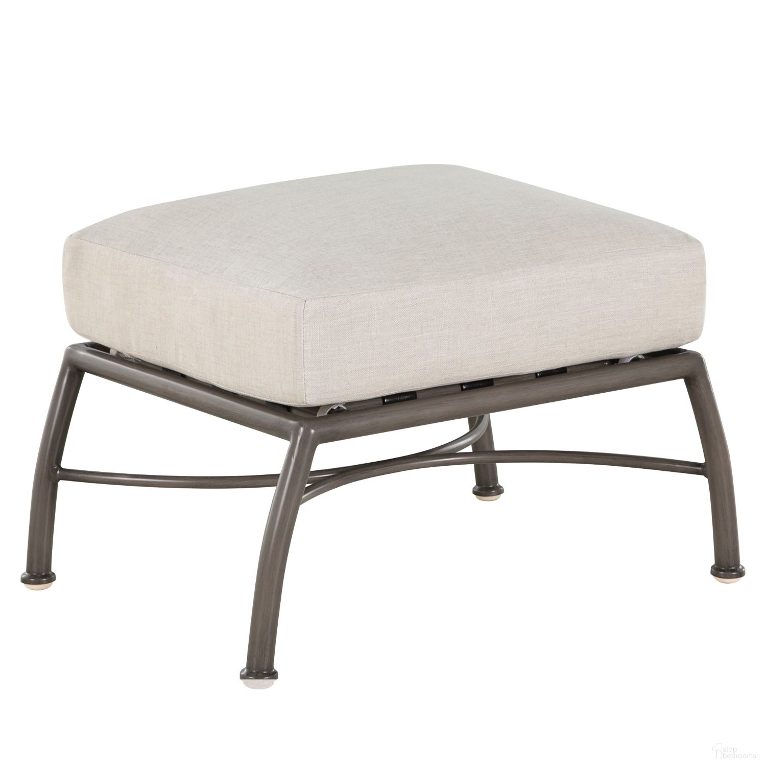 The appearance of Majorca Aluminum Ottoman In Bali Pearl designed by Summer Classics in the transitional interior design. This bali pearl piece of furniture  was selected by 1StopBedrooms from Majorca Collection to add a touch of cosiness and style into your home. Sku: 424131+C418P4219N. Material: Aluminum.
