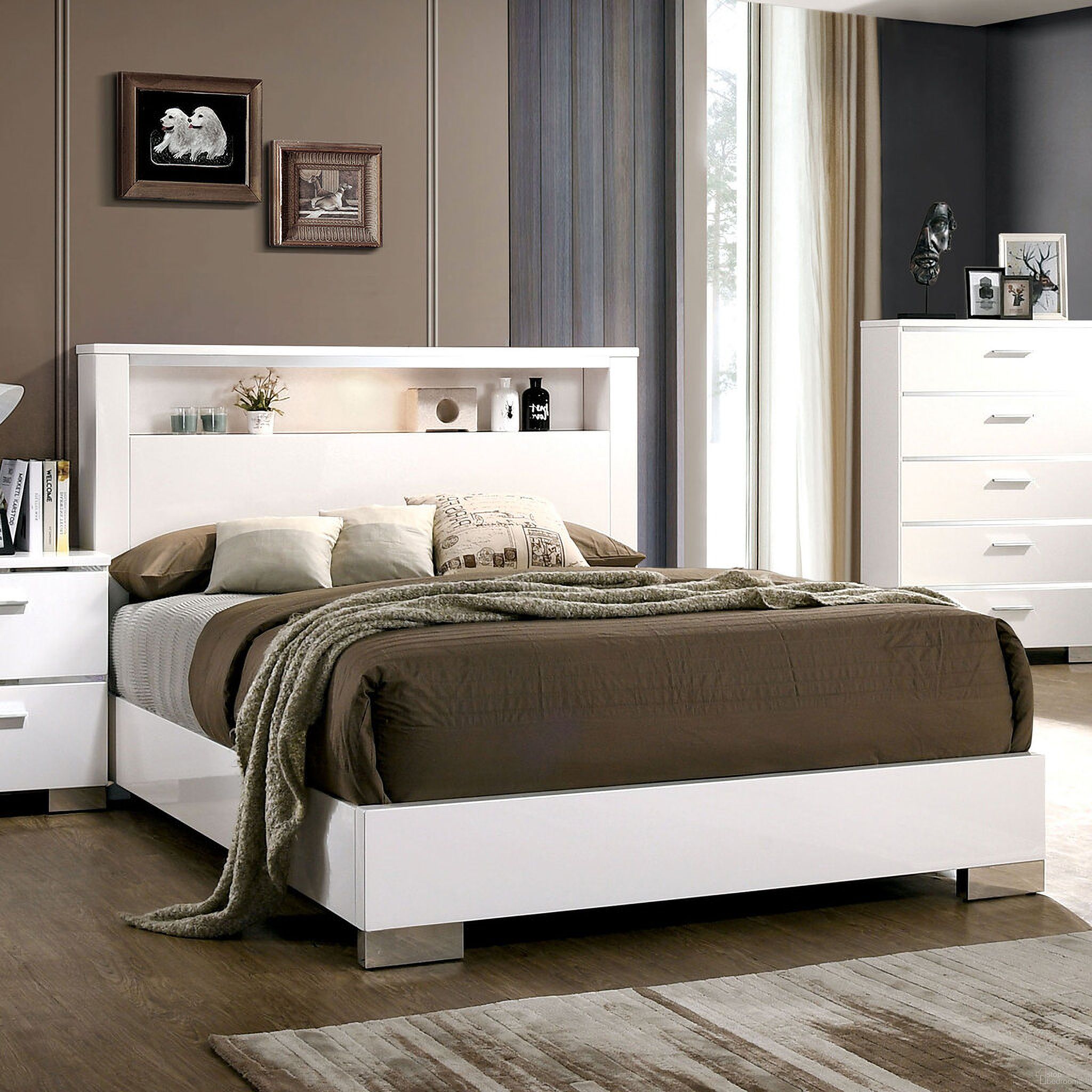 The appearance of Malte Queen Bed In White designed by Furniture of America in the modern / contemporary interior design. This white piece of furniture was selected by 1StopBedrooms from Malte Collection to add a touch of cosiness and style into your home. Sku: CM7049WH-Q-HB;CM7049WH-Q-FB;CM7049WH-Q-R. Bed Type: Bookcase Bed. Material: Wood. Bed Size: Queen.