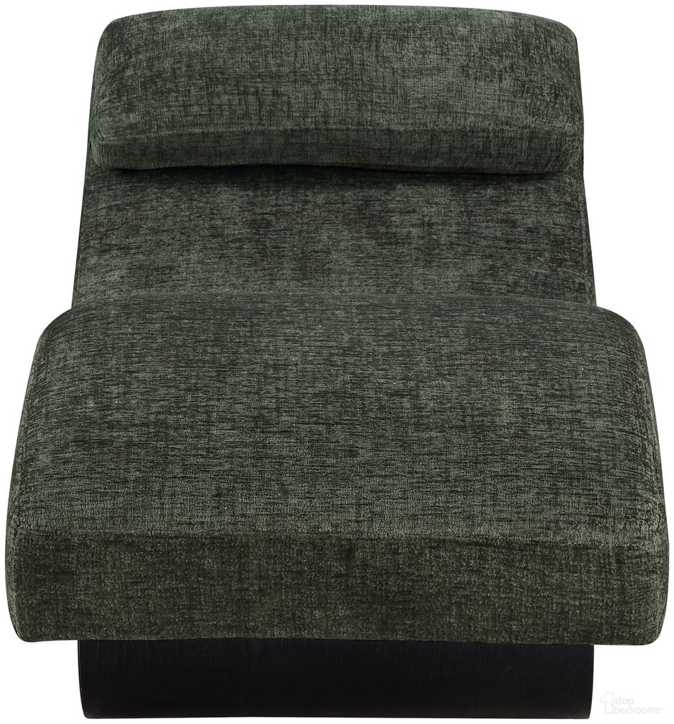 The appearance of Marcella Fabric Upholstered Chaise Lounge In Green and Black designed by Meridian in the modern / contemporary interior design. This black/green piece of furniture was selected by 1StopBedrooms from Marcella Collection to add a touch of cosiness and style into your home. Sku: 33086Green. Material: Polyester.