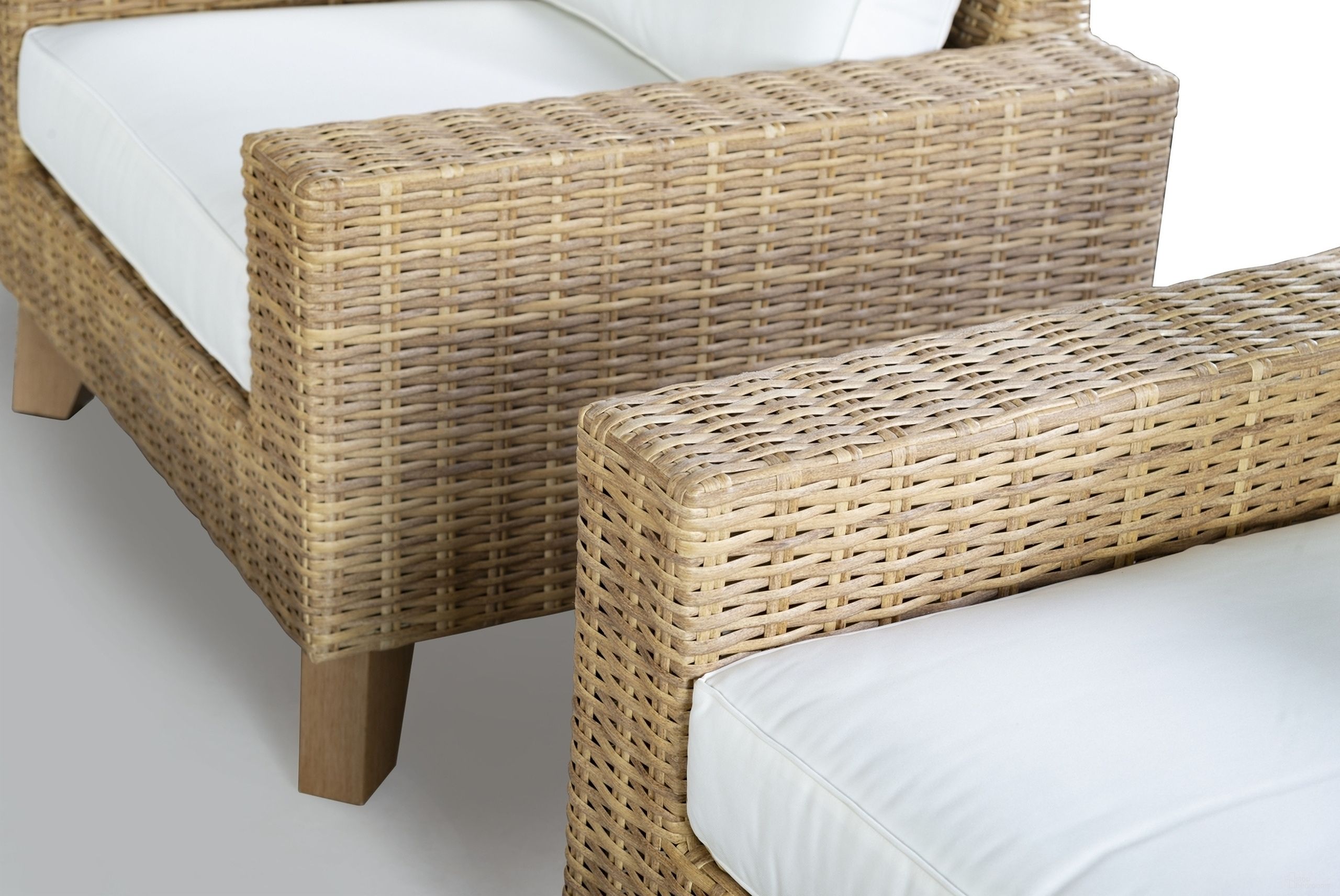 Safavieh Margarita Patio Chair - Thumbnail 3