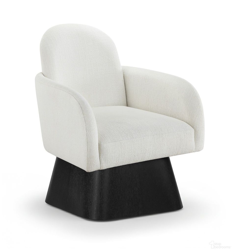 The appearance of Marlowe Linen Textured Fabric Upholstered Swivel Accent Chair In Cream designed by Meridian in the modern / contemporary interior design. This cream piece of furniture  was selected by 1StopBedrooms from Marlowe Collection to add a touch of cosiness and style into your home. Sku: 33047Cream. Material: Linen.