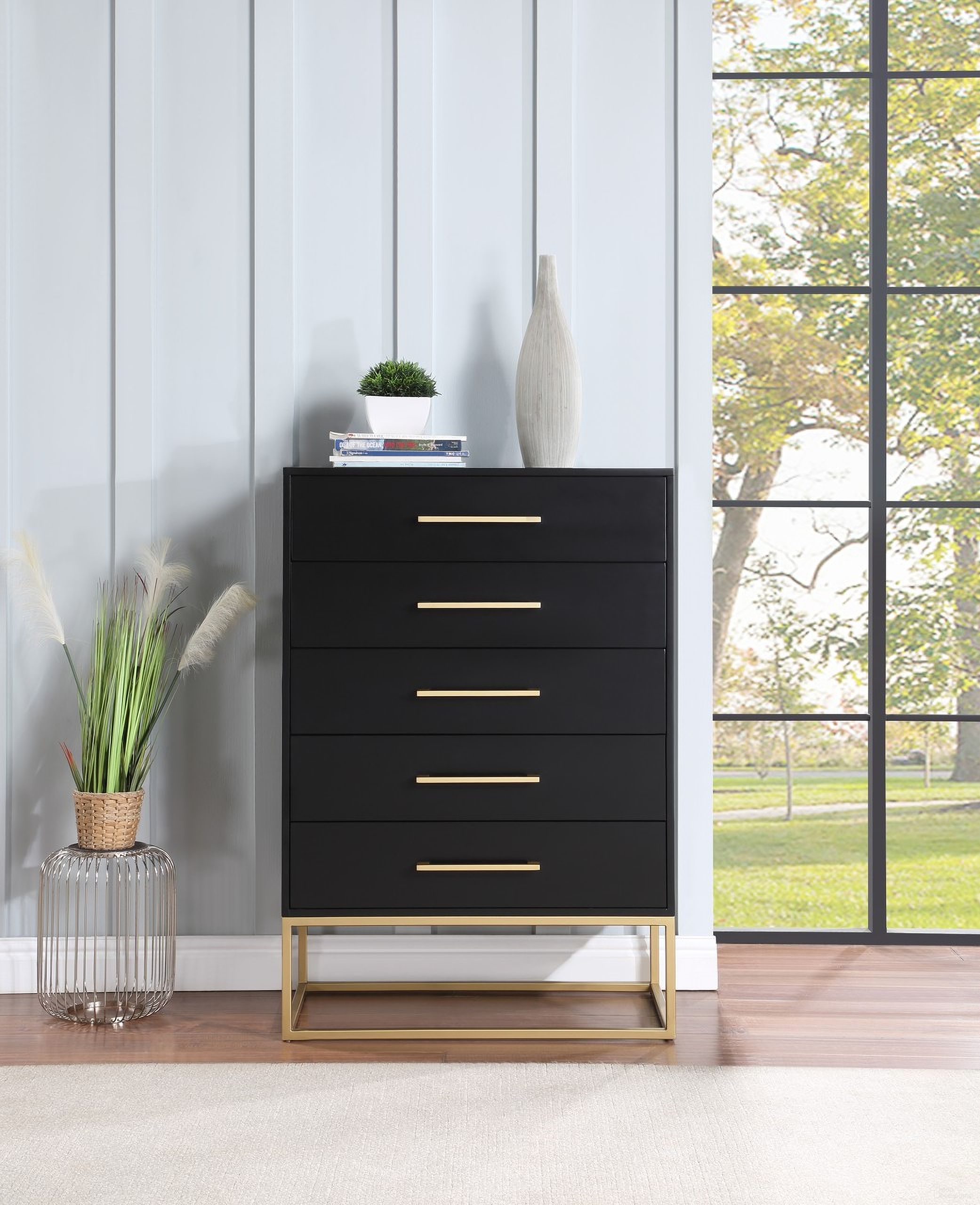 Maxine Chest In Black