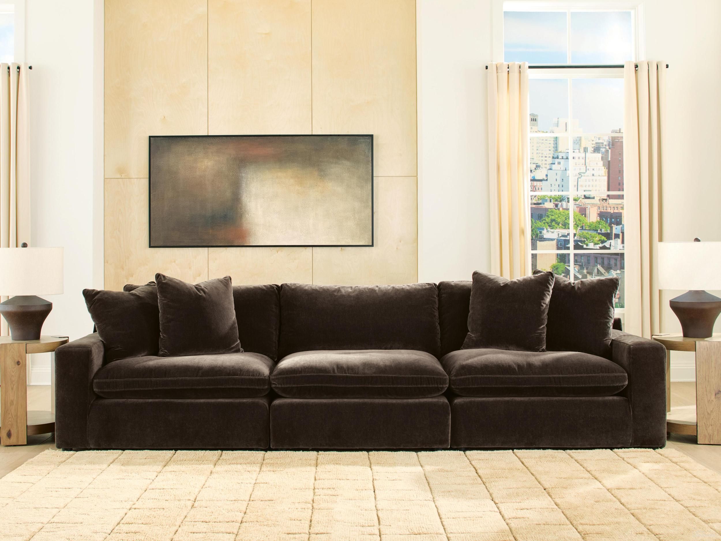 Maxton Heights 3-Piece Sectional Sofa In Bittersweet