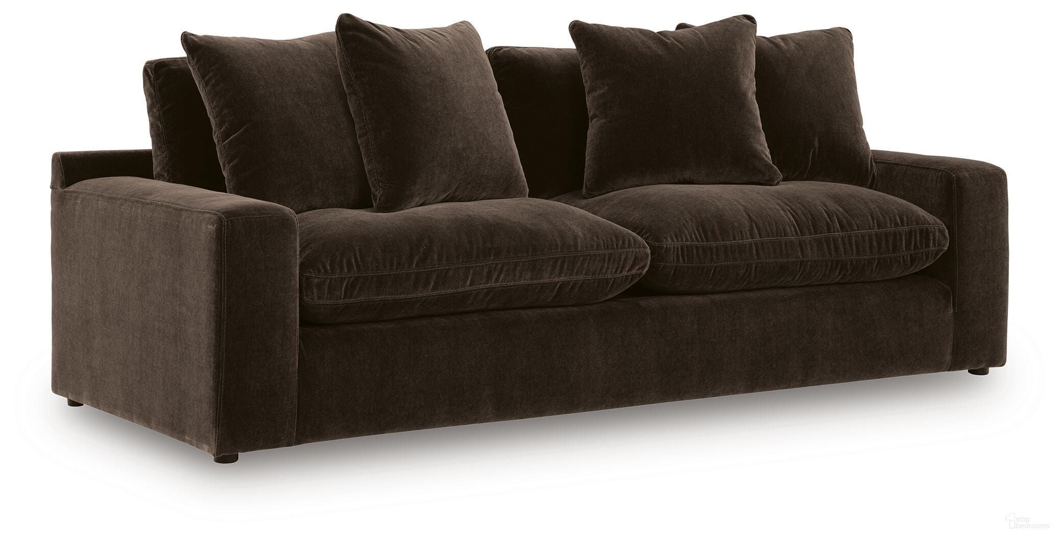 Maxton Heights Sofa In Bittersweet