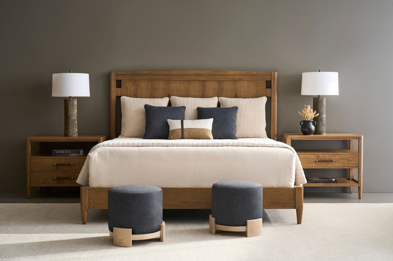 Maxwell Bedroom Set In Sunlit Oak