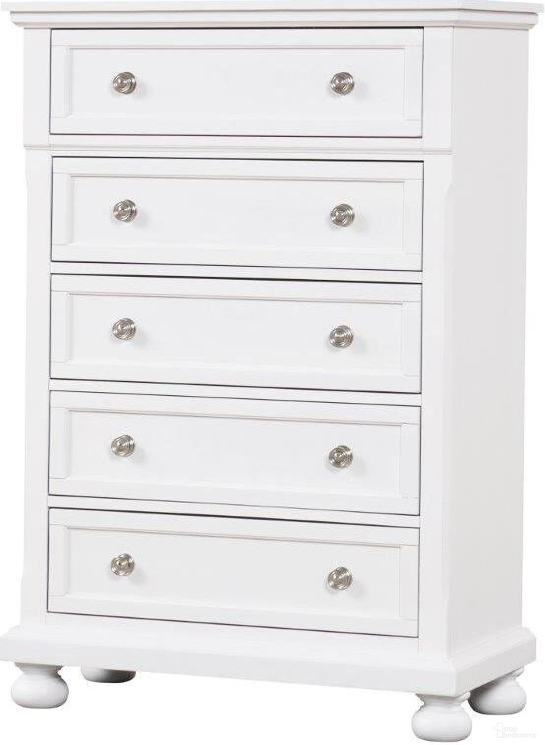 The appearance of Meade Chest In White designed by Glory in the modern / contemporary interior design. This white piece of furniture was selected by 1StopBedrooms from Meade Collection to add a touch of cosiness and style into your home. Sku: G8975-CH. Material: Wood.