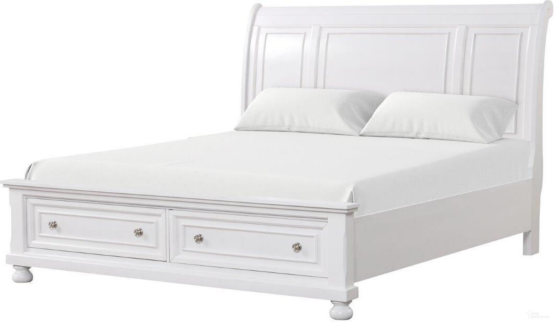 The appearance of Meade Queen Bed In White designed by Glory in the transitional interior design. This white piece of furniture was selected by 1StopBedrooms from Meade Collection to add a touch of cosiness and style into your home. Sku: G8975A-QB Box 3;G8975A-QB Box 1;G8975A-QB Box 4;G8975A-QB Box 2. Bed Type: Storage Bed. Material: Wood. Bed Size: Queen.
