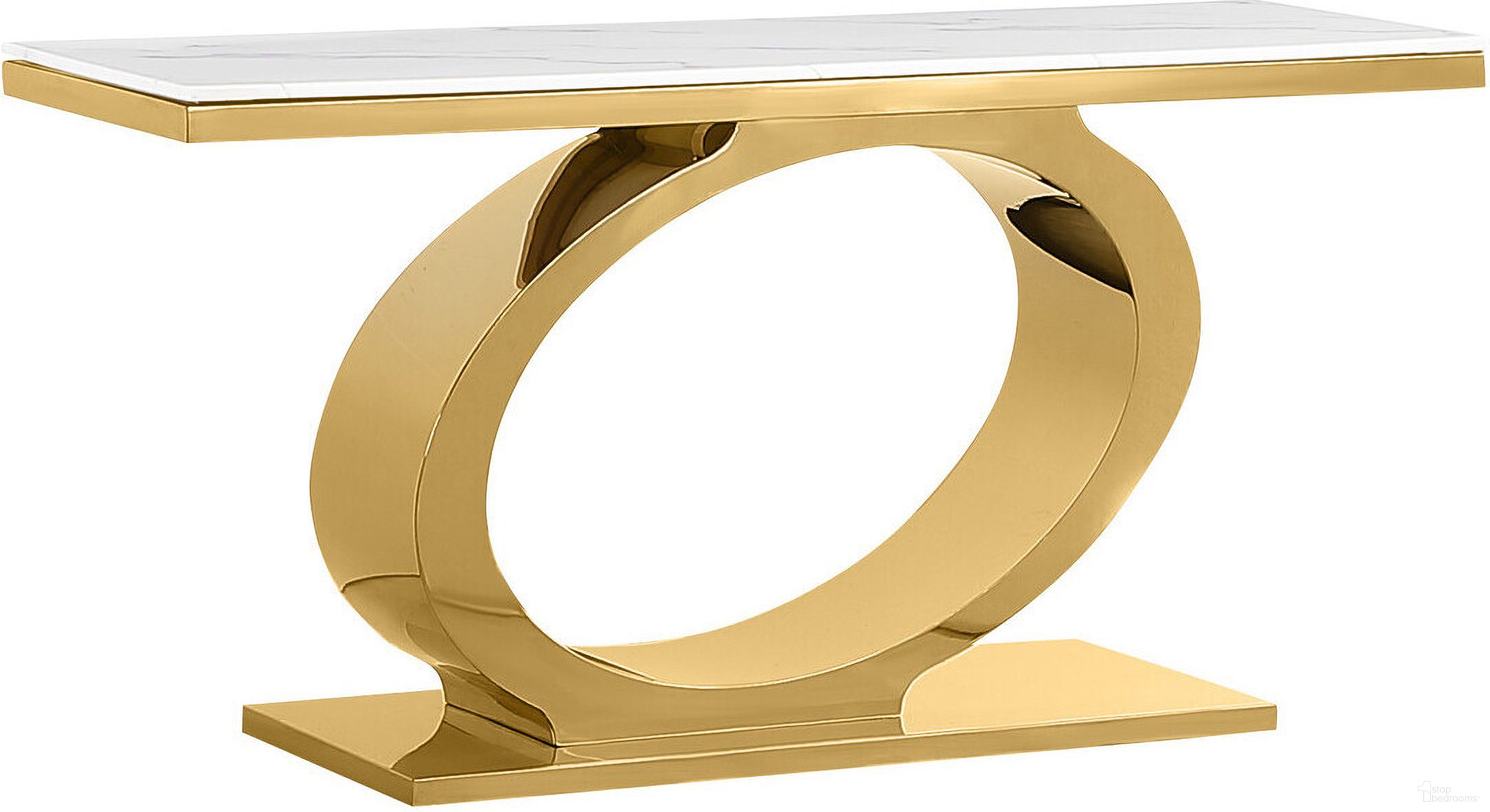The appearance of Megan Console Table In White Marble and Gold Stainless Steel Oval Base designed by Best Quality Furniture in the modern / contemporary interior design. This white and gold piece of furniture  was selected by 1StopBedrooms from Megan Collection to add a touch of cosiness and style into your home. Sku: CT435-T;CT435-B. Material: Marble.
