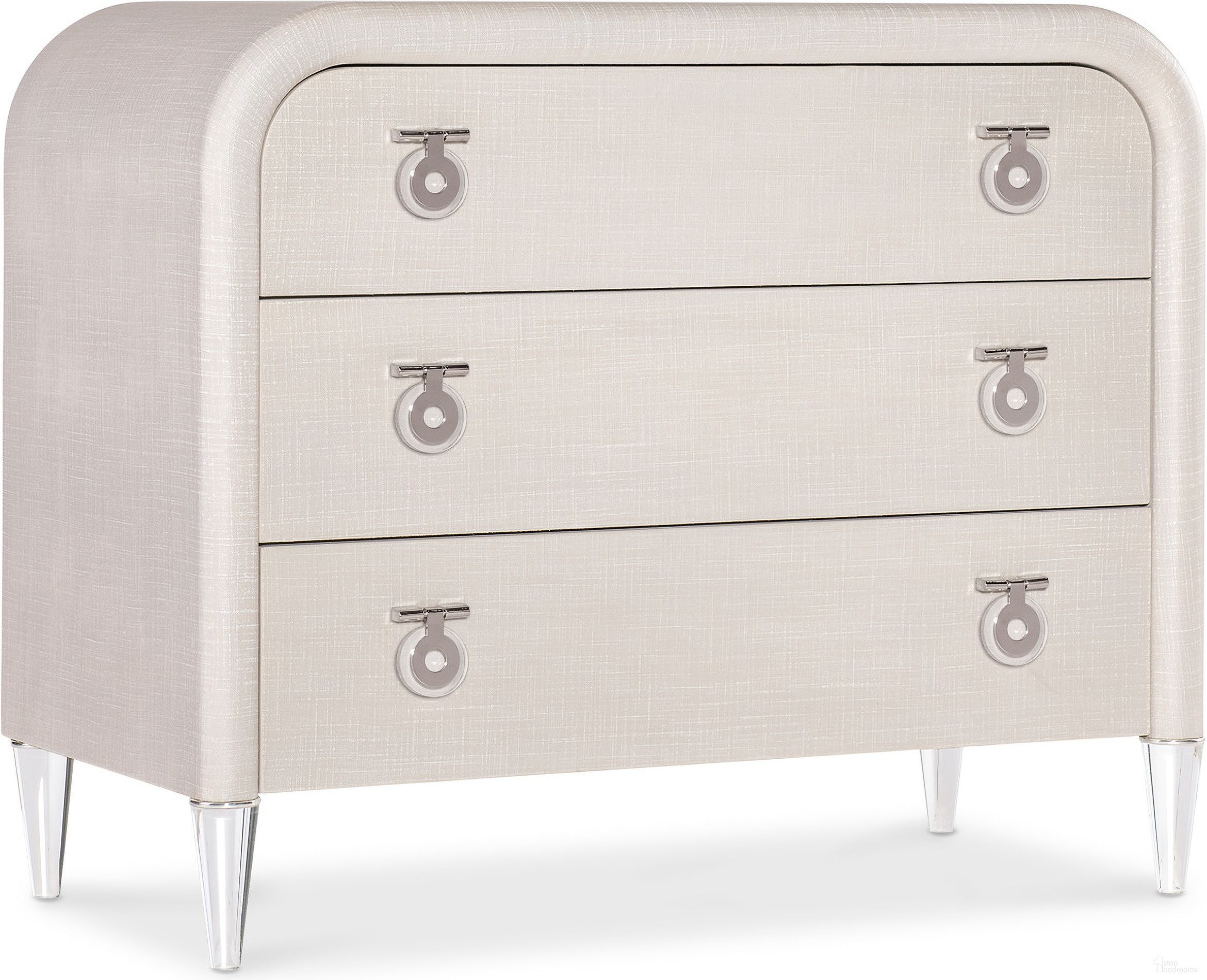 The appearance of Melange Julip Accent Chest In Beige designed by Hooker in the transitional interior design. This beige piece of furniture was selected by 1StopBedrooms from Melange Collection to add a touch of cosiness and style into your home. Sku: 628-50205-05. Material: Wood.
