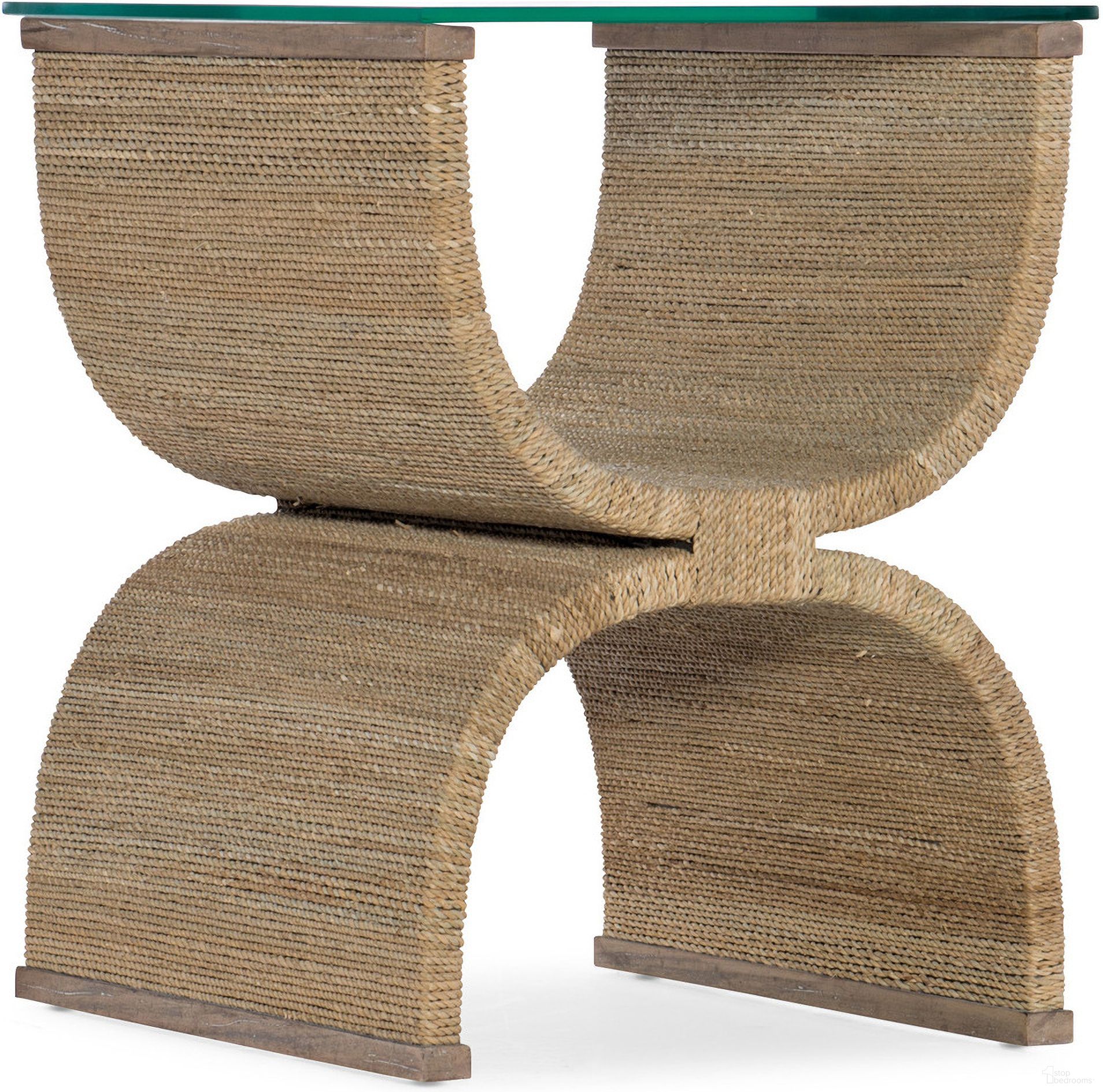 The appearance of Melange Lenny Woven End Table designed by Hooker in the transitional interior design. This brown piece of furniture  was selected by 1StopBedrooms from Melange Collection to add a touch of cosiness and style into your home. Sku: 638-50513-80. Material: Rope.