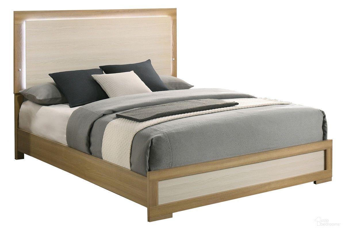 The appearance of Melrose Melamine MDF LED Eastern King Panel Bed in Natural and White designed by Best Quality Furniture in the country / farmhouse interior design. This natural and white piece of furniture was selected by 1StopBedrooms from Melrose Collection to add a touch of cosiness and style into your home. Sku: B780-EK-HFB;B780-EK-SR. Bed Type: Panel Bed. Bed Size: King. Material: Melamine.