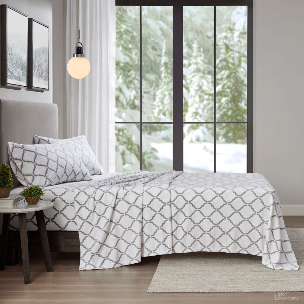The appearance of Micro Fleece 4 Piece King Sheet Set In Grey Geo designed by Olliix in the transitional interior design. This grey geo piece of furniture was selected by 1StopBedrooms from Micro Fleece Collection to add a touch of cosiness and style into your home. Sku: TN20-0531. Material: Polyester. Bed Size: King.