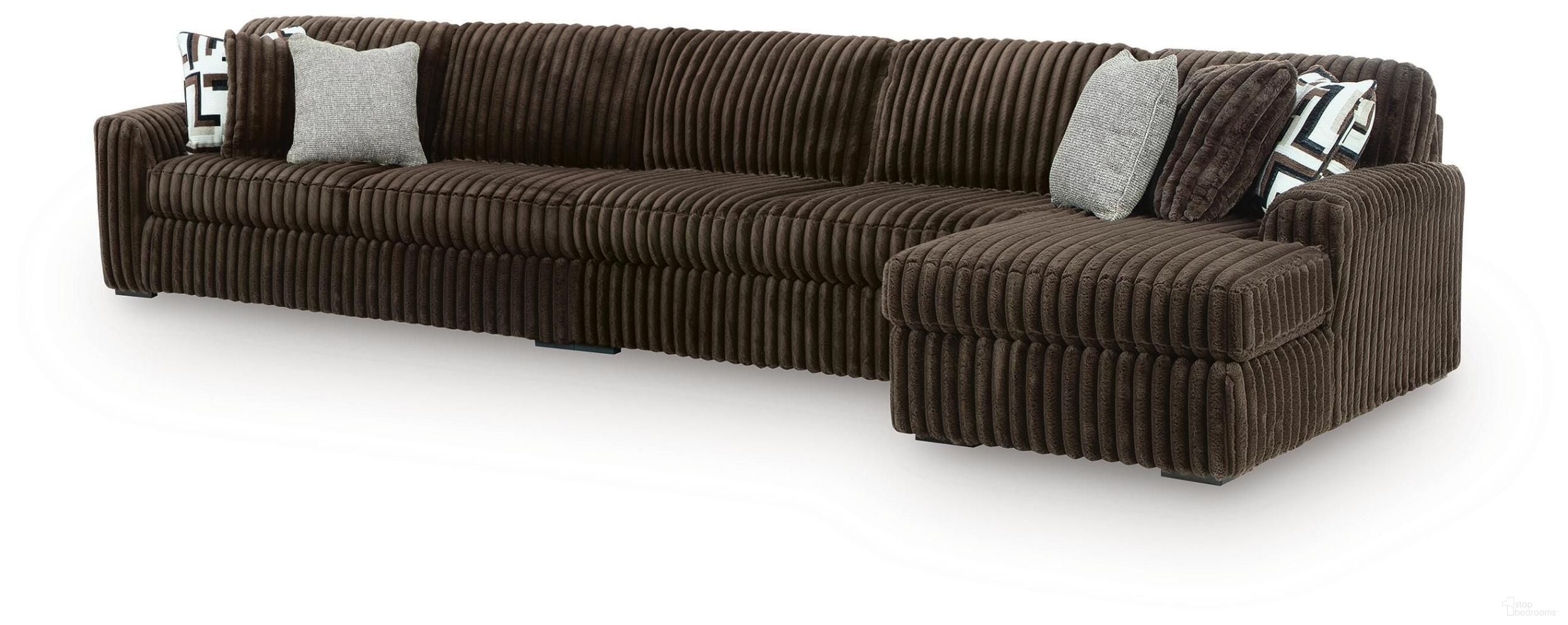 Midnight-Madness 3-Piece Sectional with Chaise In Chocolate