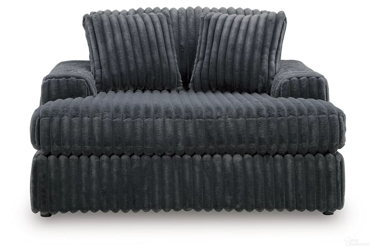 The appearance of Midnight-Madness Oversized Chaise In Gunmetal designed by Signature Design by Ashley in the modern / contemporary interior design. This gunmetal piece of furniture was selected by 1StopBedrooms from Midnight-Madness Collection to add a touch of cosiness and style into your home. Sku: 9810515. Material: Polyester.