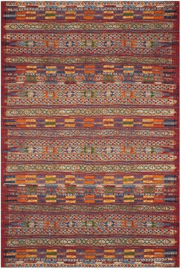 Mika Red/Multi 2'5" x 4' Rug