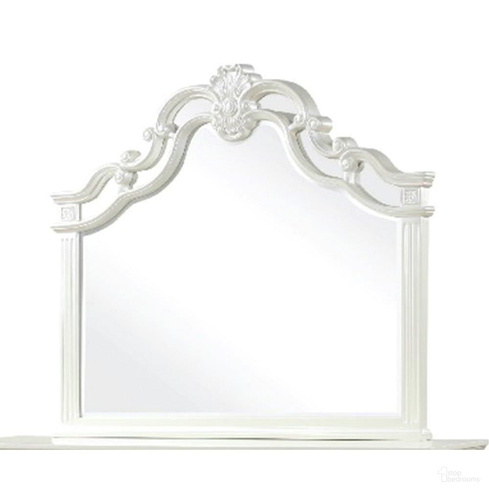 The appearance of Milan Framed Mirror Made With Wood In White designed by Galaxy Home Furnishings in the modern / contemporary interior design. This white piece of furniture was selected by 1StopBedrooms from Milan Collection to add a touch of cosiness and style into your home. Sku: 698781475492. Material: Wood.