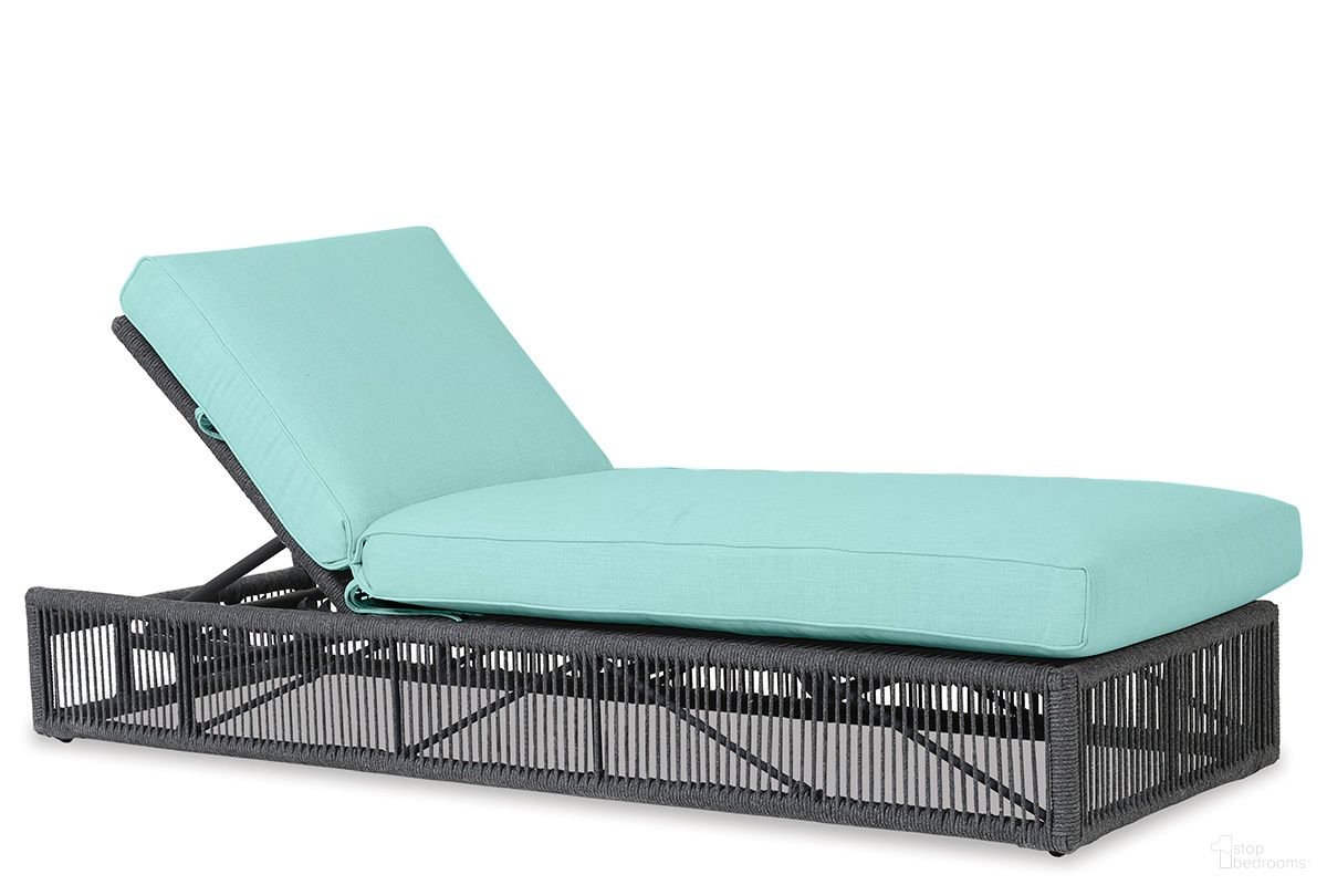 The appearance of Milano Adjustable Chaise in Dupione Celeste designed by Sunset West in the modern / contemporary interior design. This dupione celeste piece of furniture  was selected by 1StopBedrooms from Milano Collection to add a touch of cosiness and style into your home. Sku: SW4101-9-8067. Material: Olefin Rope.