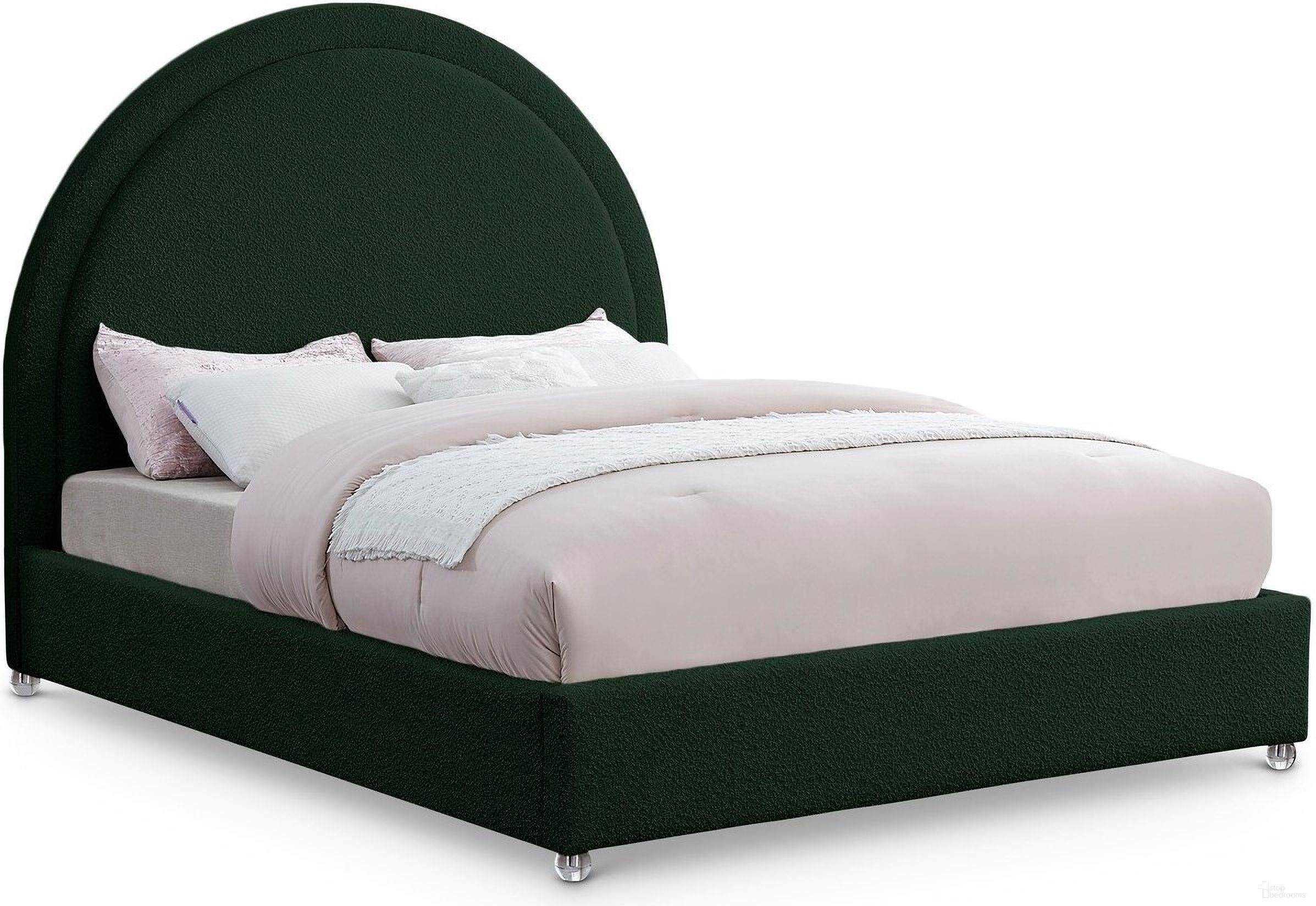 The appearance of Milo Fabric Full Bed In Green designed by Meridian in the modern / contemporary interior design. This green piece of furniture was selected by 1StopBedrooms from Milo Collection to add a touch of cosiness and style into your home. Sku: MiloGreen-F Box 1/2 (Headboard / Slats);MiloGreen-F Box 2/2 (Siderails / Footboard / Legs). Bed Type: Panel Bed. Material: Wood. Bed Size: Full.