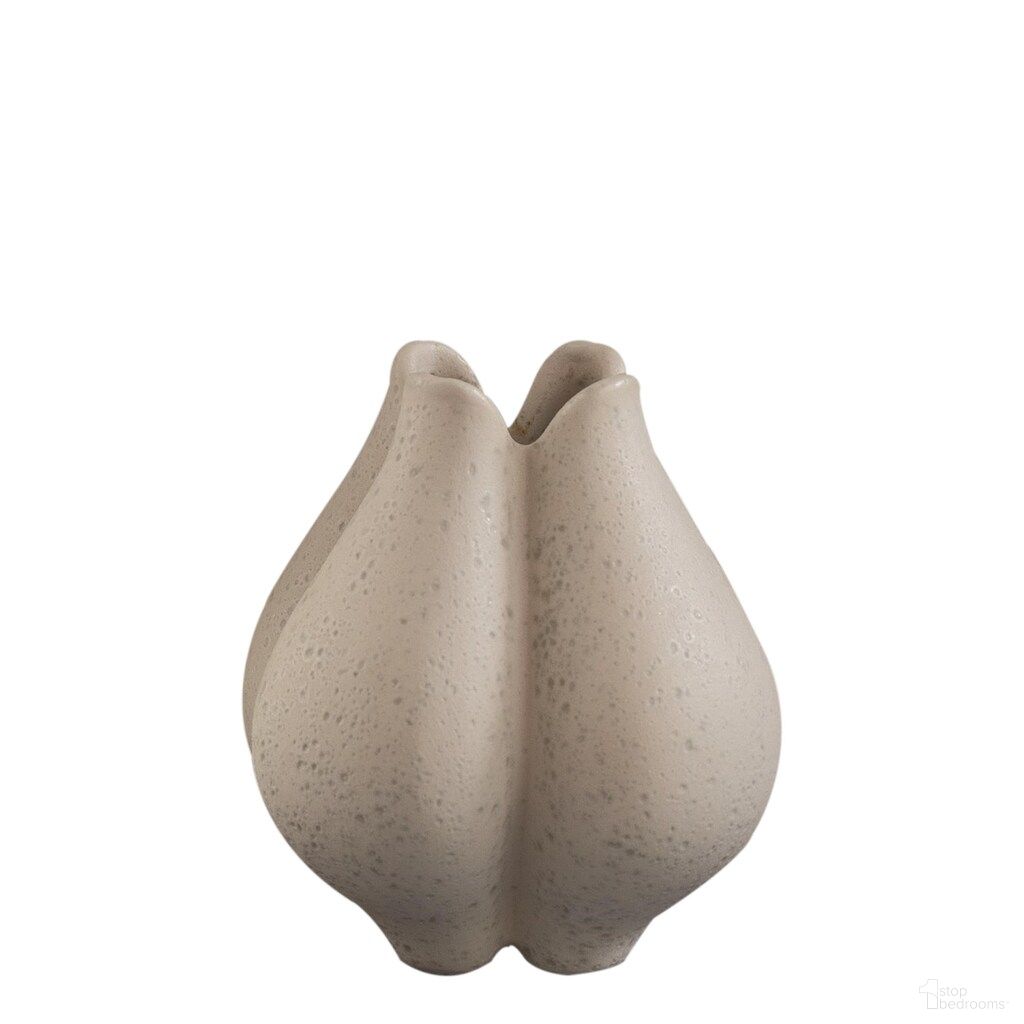 The appearance of Mini Short Pond Vase In White designed by Global Views in the modern / contemporary interior design. This white piece of furniture  was selected by 1StopBedrooms from Mini Collection to add a touch of cosiness and style into your home. Sku: 710277. Material: Porcelain.