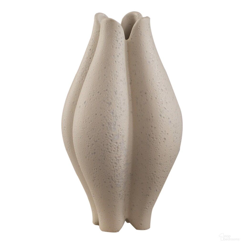 The appearance of Mini Tall Pond Vase In White designed by Global Views in the modern / contemporary interior design. This white piece of furniture  was selected by 1StopBedrooms from Mini Collection to add a touch of cosiness and style into your home. Sku: 710276. Material: Porcelain.