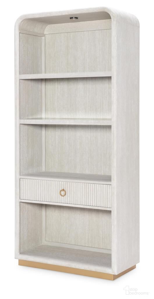 The appearance of Miramar Etagere In Oyster designed by Legacy Classic in the modern / contemporary interior design. This oyster piece of furniture was selected by 1StopBedrooms from Miramar Collection to add a touch of cosiness and style into your home. Sku: 3300-181. Material: Oak Veneer.