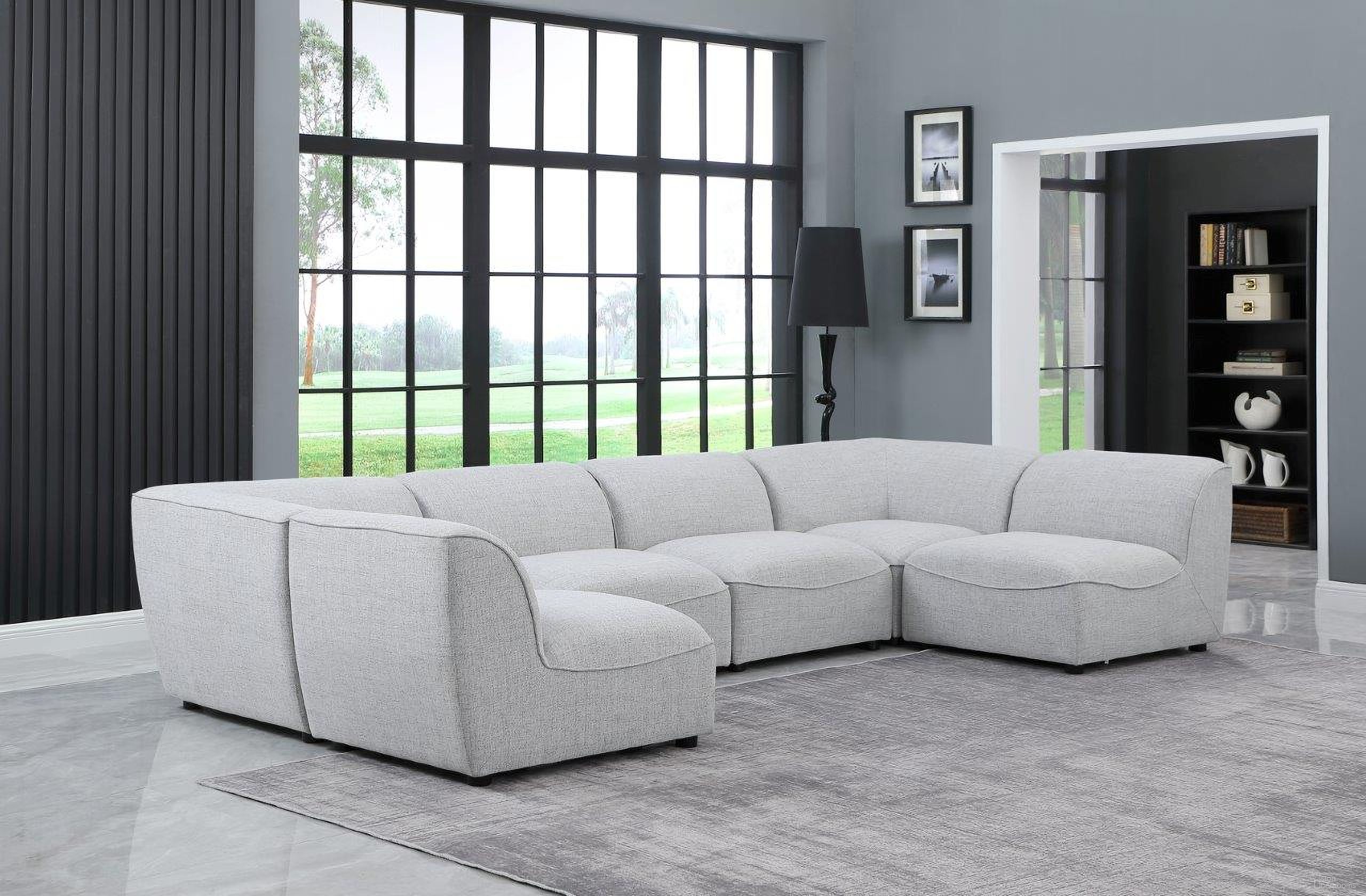 The appearance of Miramar Durable Linen Textured 6 Piece Modular Sectional In Grey designed by Meridian in the modern / contemporary interior design. This grey piece of furniture  was selected by 1StopBedrooms from Miramar Collection to add a touch of cosiness and style into your home. Sku: 683Grey-Corner;683Grey-Corner;683Grey-Armless;683Grey-Armless;683Grey-Armless;683Grey-Armless. Material: Linen. Layout: U-Shape.