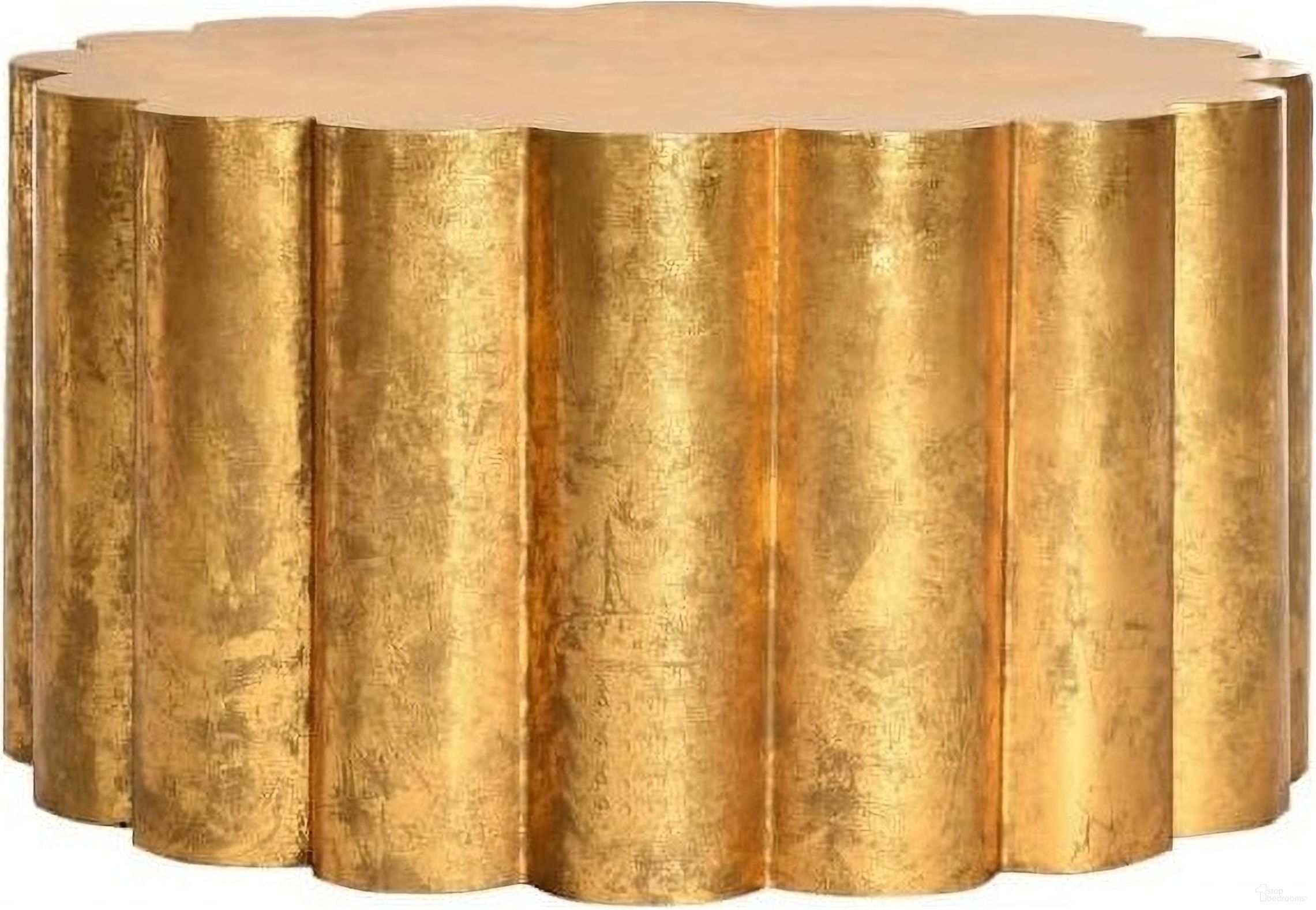 The appearance of Miriam Gold Coffee Table designed by Safavieh in the modern / contemporary interior design. This gold piece of furniture  was selected by 1StopBedrooms from Safavieh FOX Collection to add a touch of cosiness and style into your home. Sku: FOX3233A. Material: Iron.
