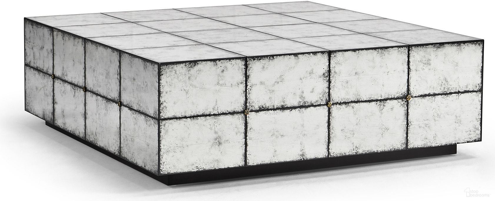 The appearance of Modern Luna Square Cocktail Table In Silver designed by Jonathan Charles in the transitional interior design. This silver piece of furniture was selected by 1StopBedrooms from Modern Collection to add a touch of cosiness and style into your home. Sku: 007-3-BL0-EGL. Material: Wood.