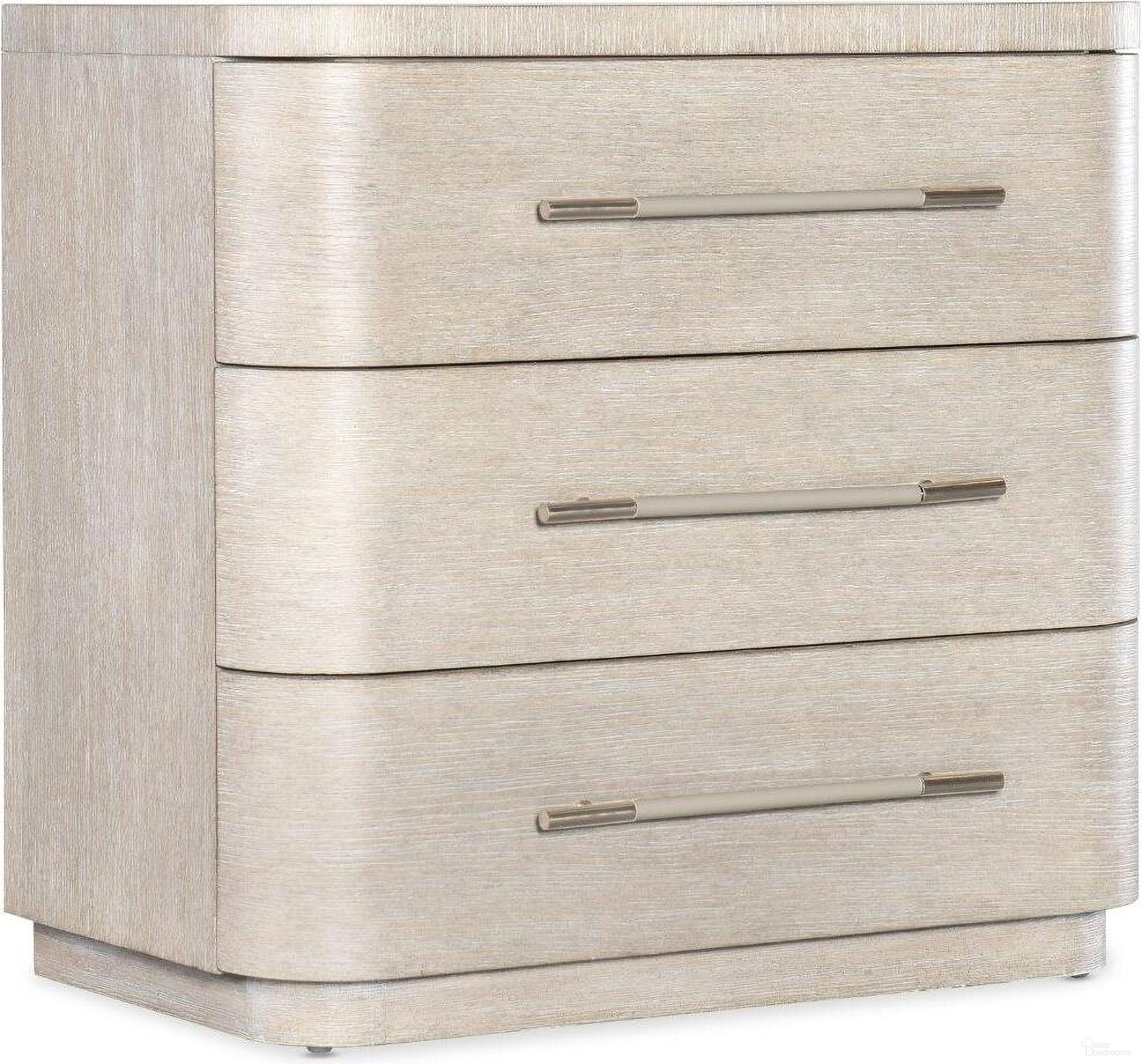 The appearance of Modern Mood Three Drawer Nightstand In Light Wood designed by Hooker in the modern / contemporary interior design. This light wood piece of furniture was selected by 1StopBedrooms from Modern Mood Collection to add a touch of cosiness and style into your home. Sku: 6850-90016-80. Material: Oak Veneer.