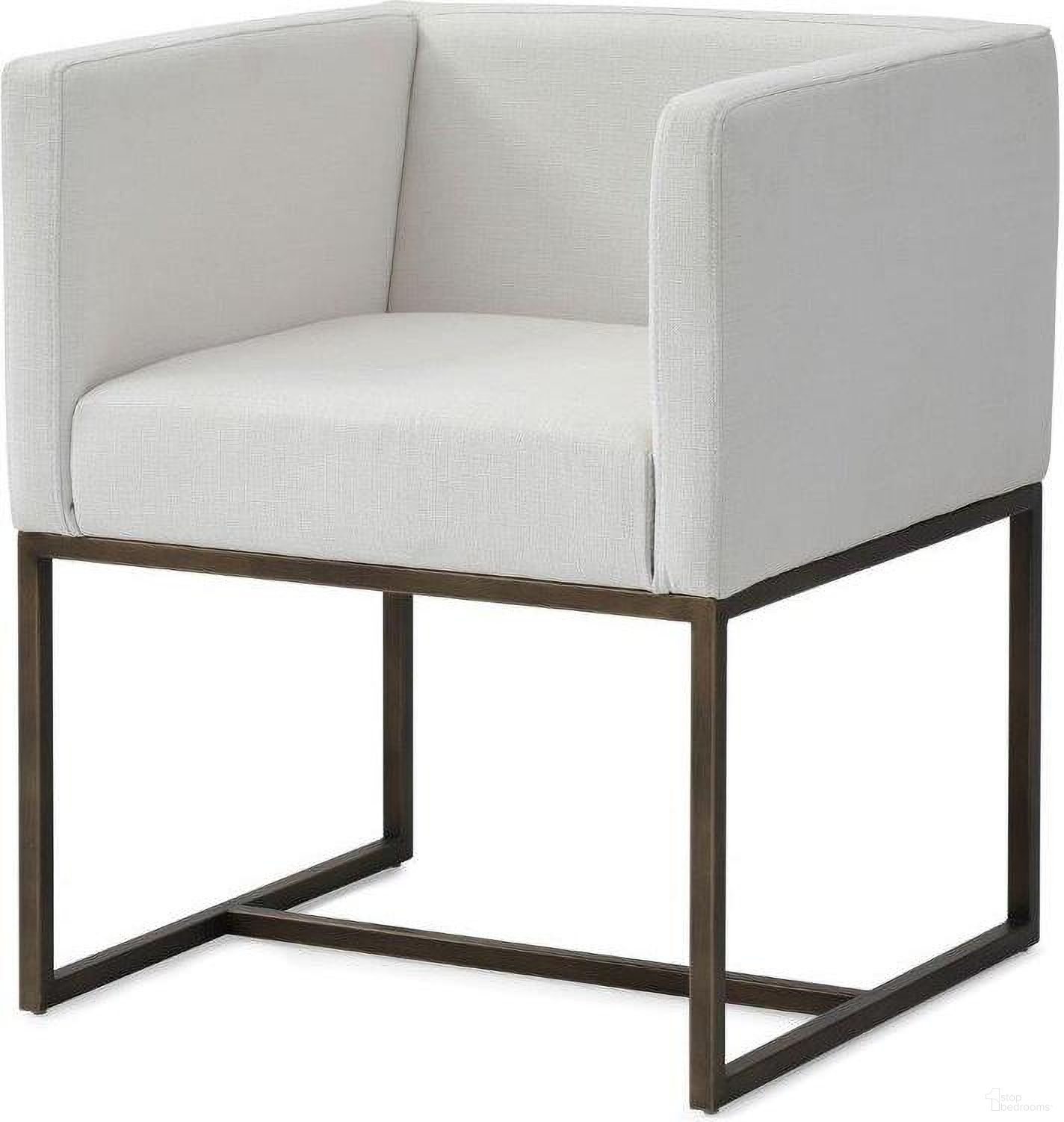 The appearance of Modrest Marty Modern Off-White And Copper Antique Brass Dining Chair designed by VIG Furniture in the modern / contemporary interior design. This off white piece of furniture was selected by 1StopBedrooms from Modrest Marty Collection to add a touch of cosiness and style into your home. Sku: VGVCB8368-WHTX-DC. Material: Fabric. Chair Type: Arm Chair.