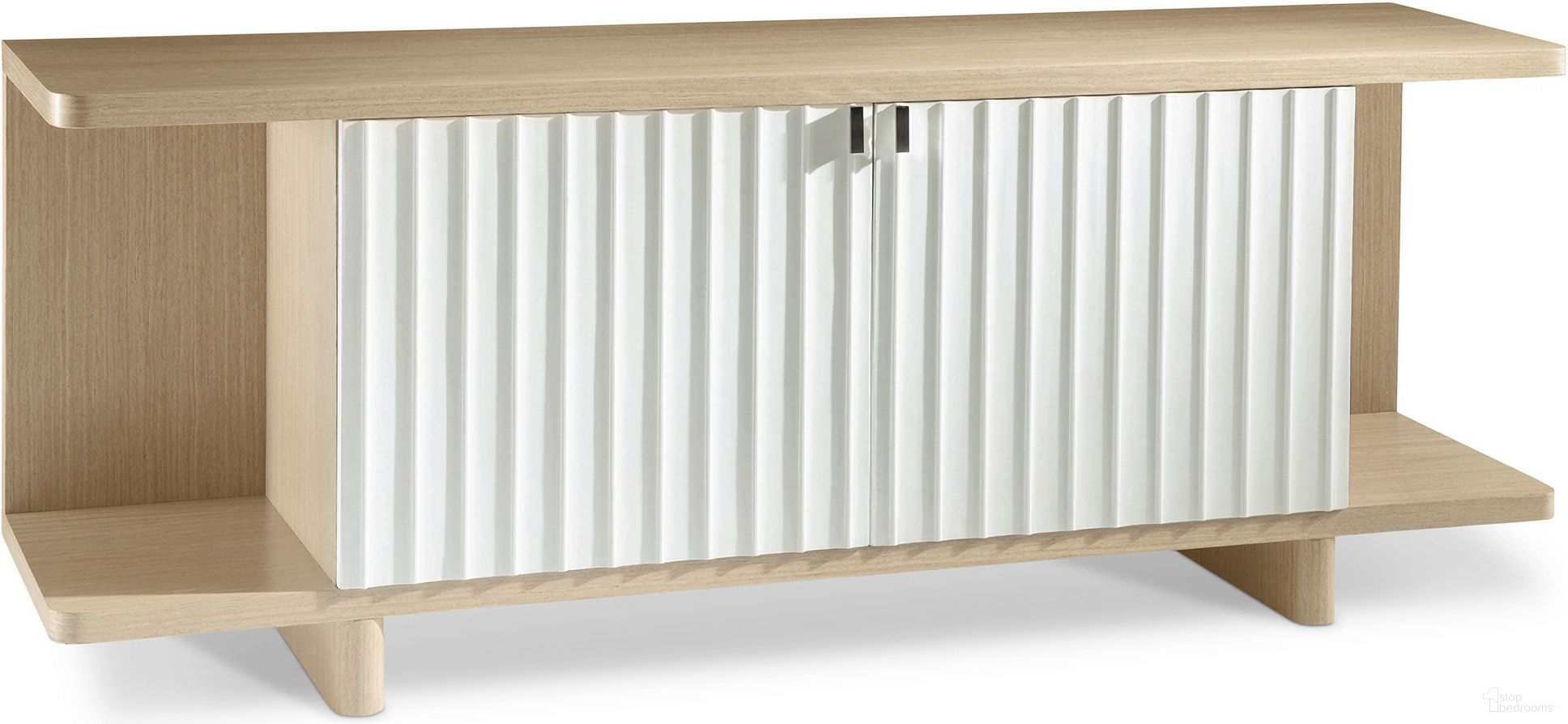 The appearance of Modulum Sideboard designed by Bernhardt in the modern / contemporary interior design. This sahara piece of furniture  was selected by 1StopBedrooms from Modulum Collection to add a touch of cosiness and style into your home. Sku: 315131. Material: Wood.