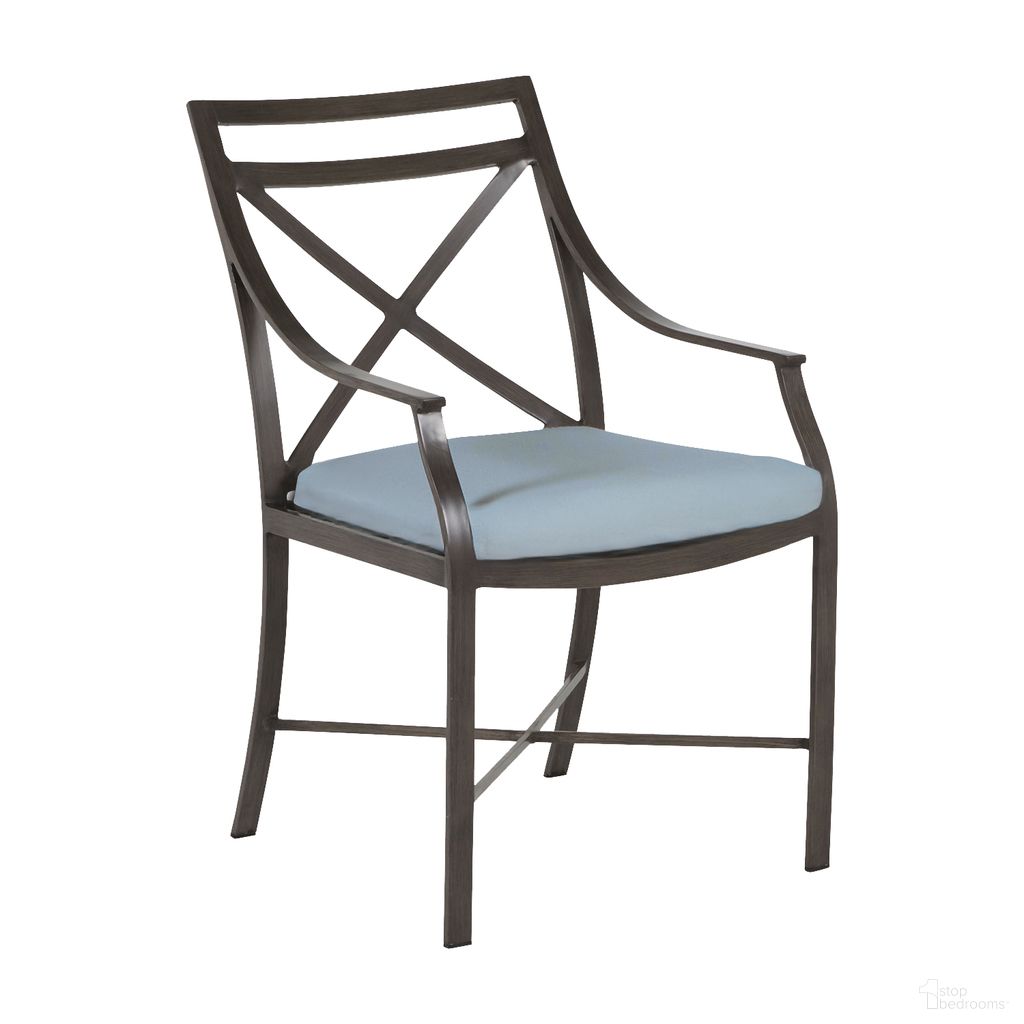 The appearance of Monaco Outdoor Arm Chair In Linen Chambray designed by Summer Classics in the traditional interior design. This linen chambray piece of furniture was selected by 1StopBedrooms from Monaco Collection to add a touch of cosiness and style into your home. Sku: 342031+C359749N. Material: Aluminum.