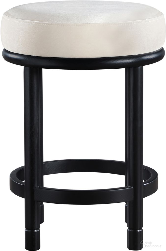 The appearance of Monette Velvet Counter Stool In Cream and Black designed by Meridian in the modern / contemporary interior design. This cream and black piece of furniture was selected by 1StopBedrooms from Monette Collection to add a touch of cosiness and style into your home. Sku: 977Cream-C. Material: Velvet.