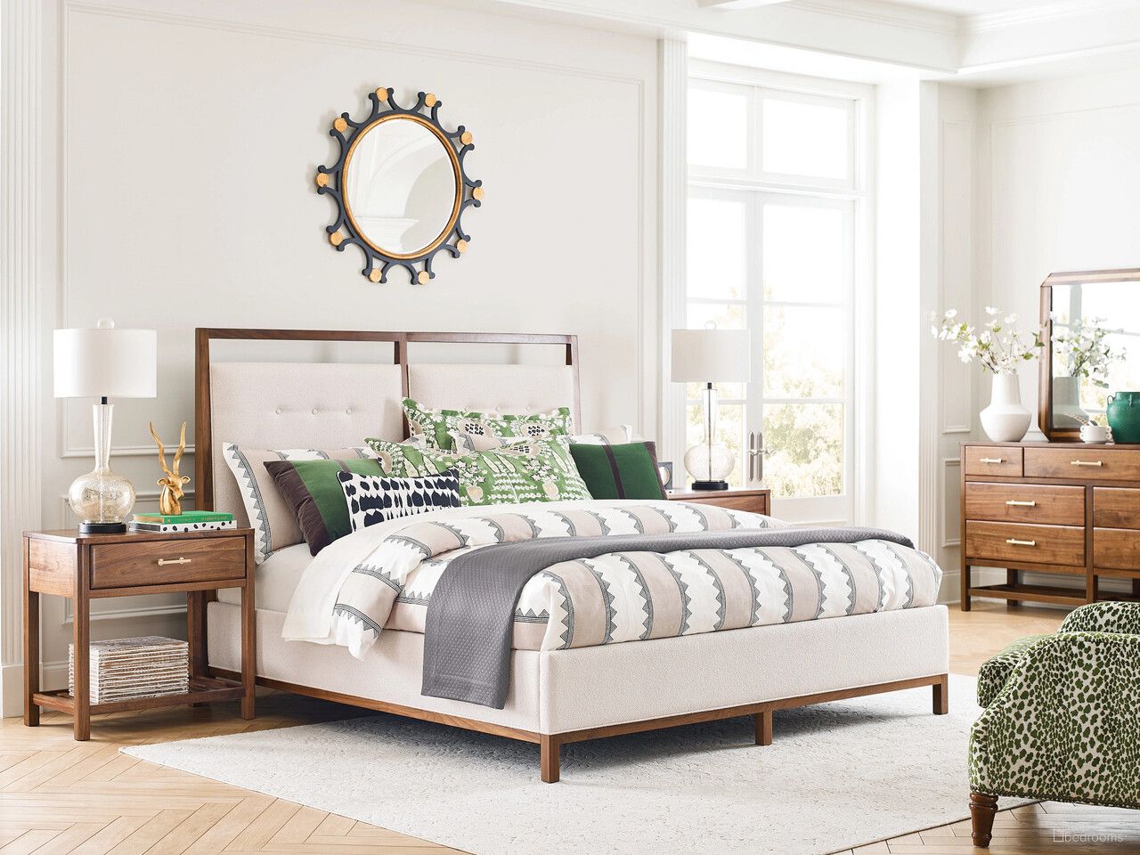 The appearance of Monogram Pinehurst Upholstered Bedroom Set In Walnut designed by Kincaid in the modern / contemporary interior design. This walnut piece of furniture was selected by 1StopBedrooms from Monogram Collection to add a touch of cosiness and style into your home. Sku: 315-313P;315-422. Material: Wood. Bed Size: Queen.