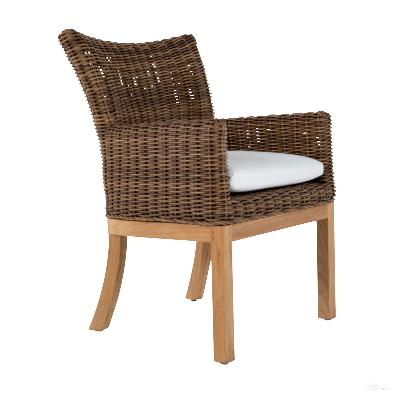 The appearance of Montauk Arm Chair In Linen Dove designed by Summer Classics in the transitional interior design. This linen dove piece of furniture  was selected by 1StopBedrooms from Montauk Collection to add a touch of cosiness and style into your home. Sku: 313982+C758H6101N. Material: Wicker.