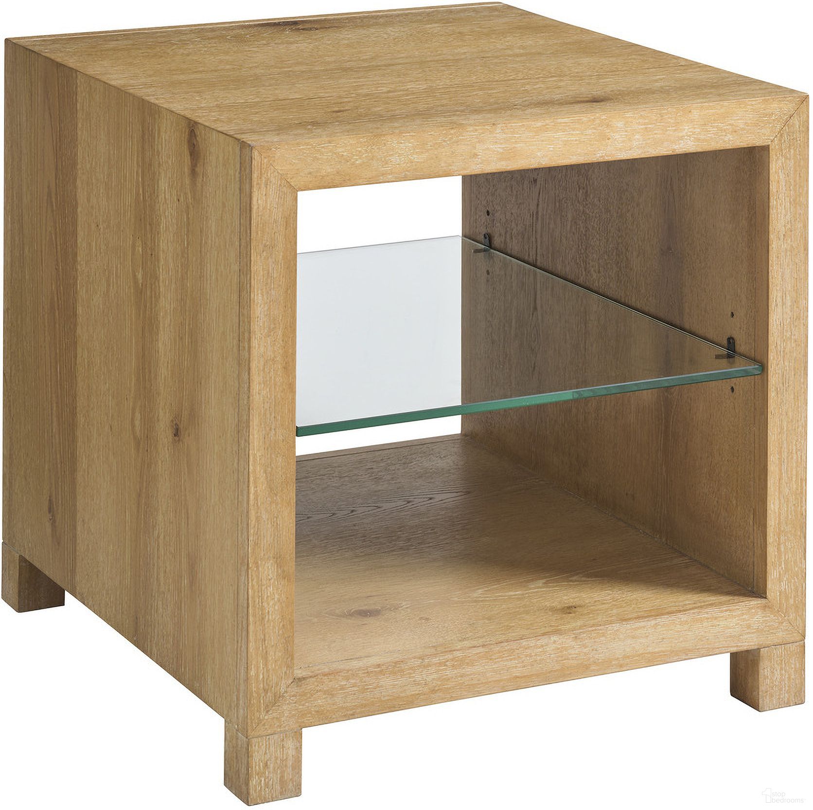 The appearance of Montecito Danielson End Table In Natural designed by Barclay Butera in the modern / contemporary interior design. This natural piece of furniture  was selected by 1StopBedrooms from Montecito Collection to add a touch of cosiness and style into your home. Sku: 940-957. Material: Wood.