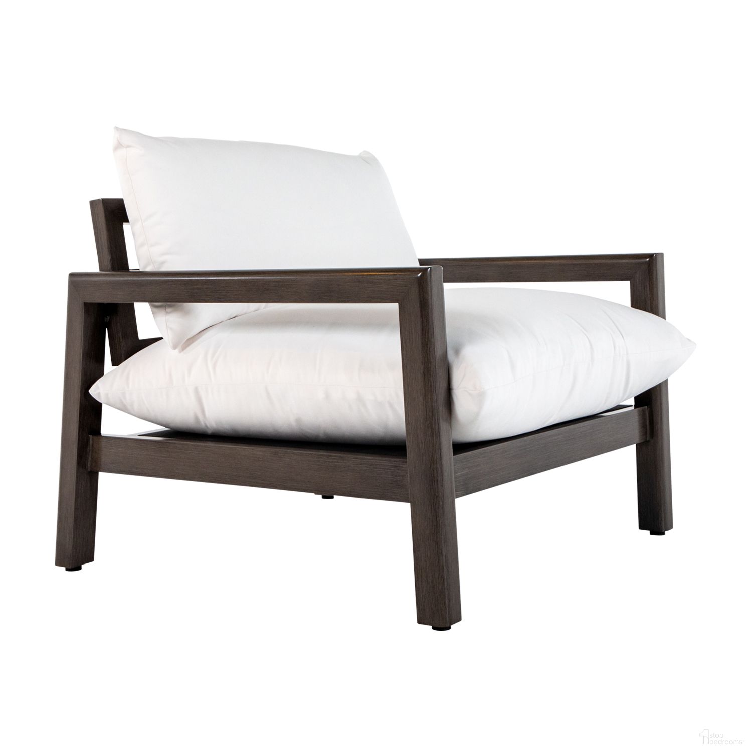 The appearance of Monterey Aluminum Lounge In Linen Snow designed by Summer Classics in the modern / contemporary interior design. This linen snow piece of furniture  was selected by 1StopBedrooms from Monterey Aluminum Collection to add a touch of cosiness and style into your home. Sku: 290731+C138F6457N. Material: Aluminum.