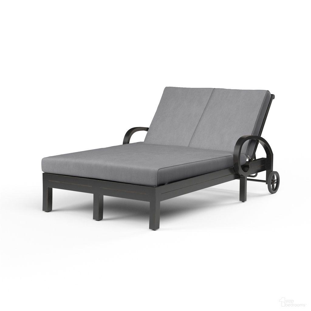 The appearance of Monterey Double Chaise in Canvas Granite designed by Sunset West in the traditional interior design. This canvas granite piece of furniture  was selected by 1StopBedrooms from Monterey Collection to add a touch of cosiness and style into your home. Sku: SW3001-99-5402. Material: Aluminum.