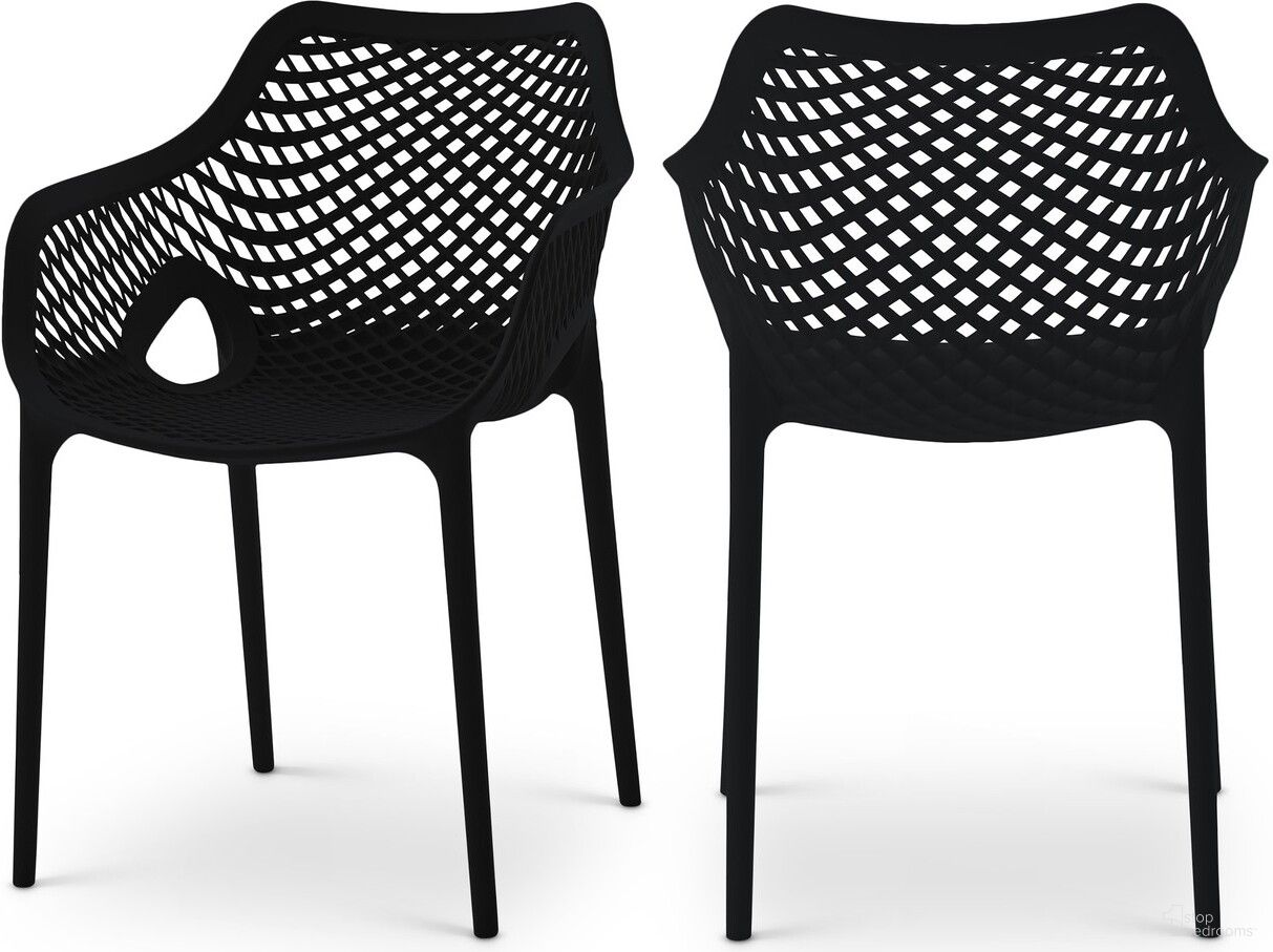 The appearance of Mykonos Outdoor Patio Dining Arm Chair Set of 4 In Black designed by Meridian in the modern / contemporary interior design. This black piece of furniture was selected by 1StopBedrooms from Mykonos Collection to add a touch of cosiness and style into your home. Sku: 329Black. Material: Polypropylene.