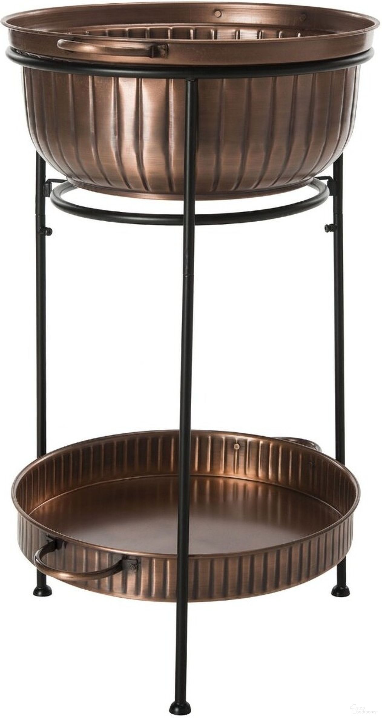 The appearance of Naka Antique Copper and Black Beverage Tub with Stand designed by Safavieh in the modern / contemporary interior design. This black piece of furniture was selected by 1StopBedrooms from Safavieh PIT Collection to add a touch of cosiness and style into your home. Sku: PIT2006A. Material: Steel.