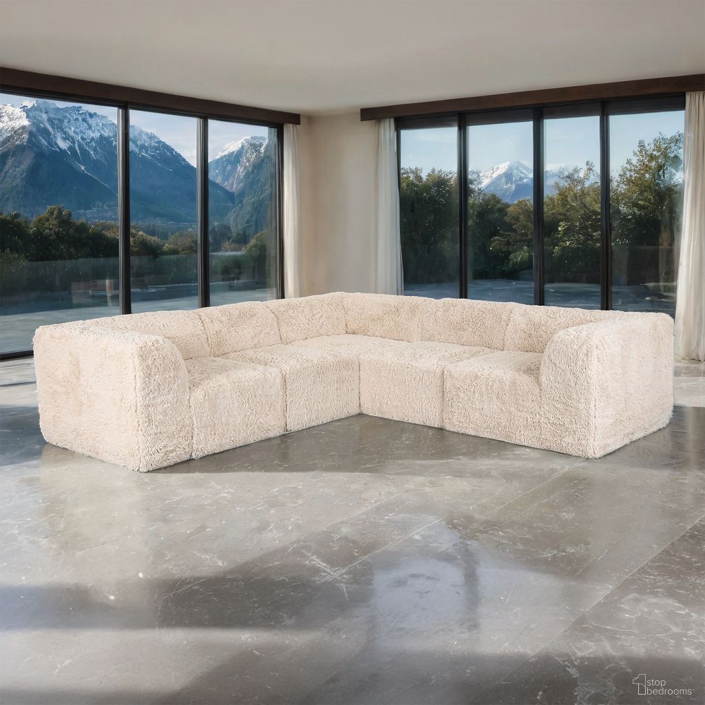 The appearance of Nappi L-Sectional C In Sand designed by Furniture of America in the modern / contemporary interior design. This sand piece of furniture was selected by 1StopBedrooms from Nappi Collection to add a touch of cosiness and style into your home. Sku: FM62102BG-AC;FM62102BG-AC;FM62102BG-CNR;FM62102BG-CNR;FM62102BG-CNR. Material: Faux Fur.