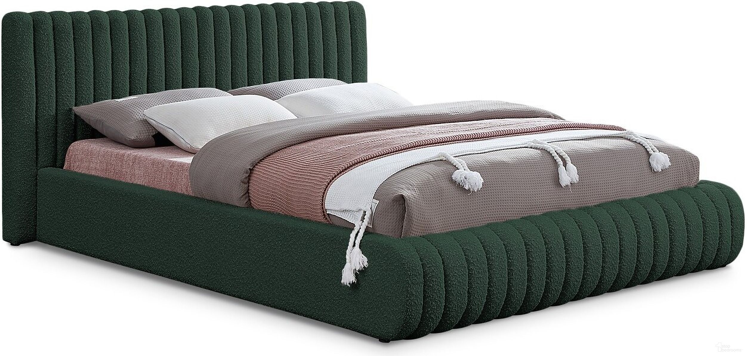 The appearance of Nash Boucle Fabric King Bed In Green designed by Meridian in the modern / contemporary interior design. This green piece of furniture was selected by 1StopBedrooms from Nash Collection to add a touch of cosiness and style into your home. Sku: NashGreen-K Box 1/2 (Headboard / Slats);NashGreen-K Box 2/2 (Footboard / Center Bar / Hardware / Slats / Rails). Bed Type: Panel Bed. Material: Wood. Bed Size: King.