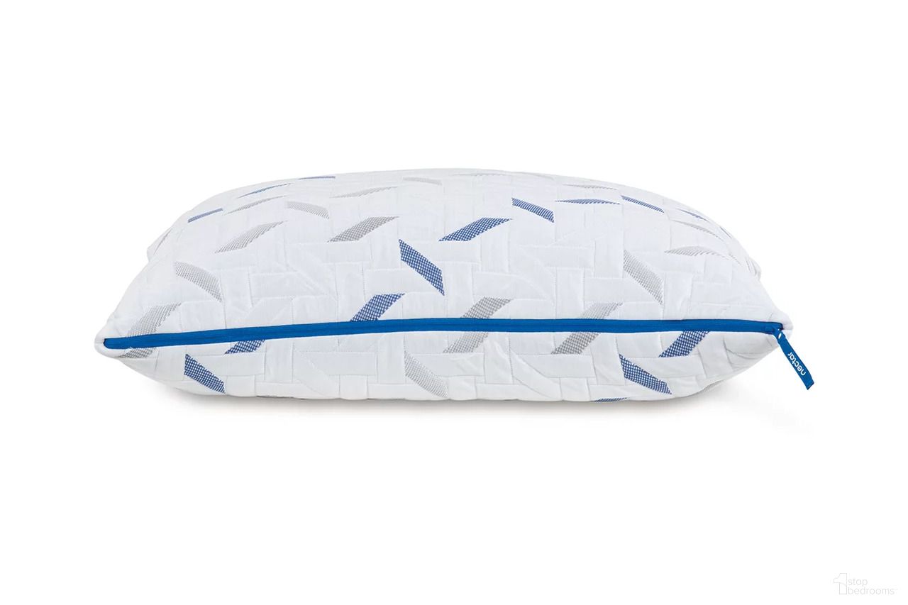 The appearance of Nectar Classic Queen and King Pillow Set of 4 In White designed by Nectar in the traditional interior design. This white piece of furniture was selected by 1StopBedrooms from Nectar Classic Collection to add a touch of cosiness and style into your home. Sku: M88802. Material: Fabric.