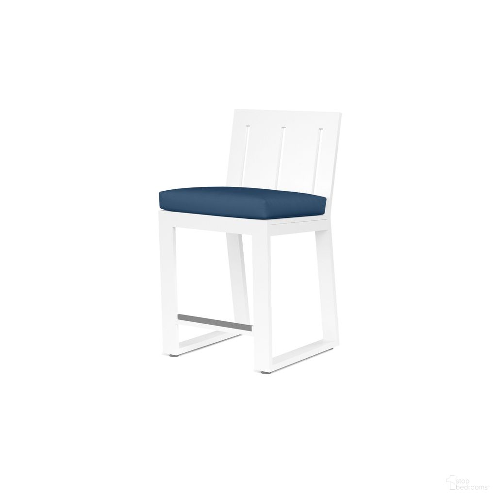The appearance of Newport Barstool in Spectrum Indigo designed by Sunset West in the modern / contemporary interior design. This spectrum indigo piece of furniture  was selected by 1StopBedrooms from Newport Collection to add a touch of cosiness and style into your home. Sku: SW4801-7B-48080. Material: Aluminum.