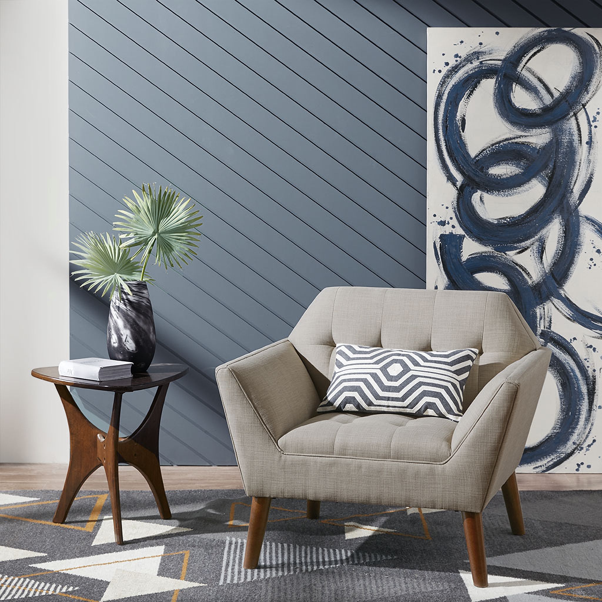 Newport Lounge Chair In Light Grey