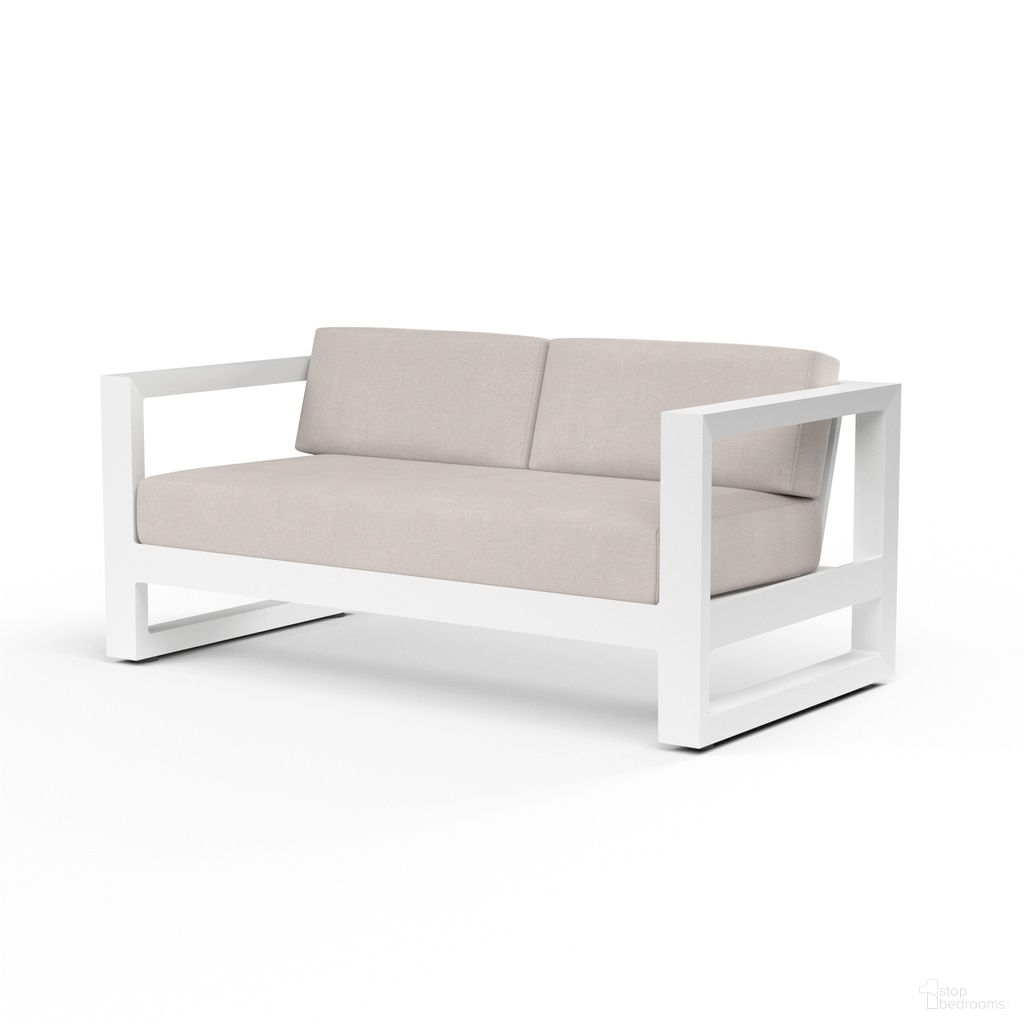The appearance of Newport Loveseat in Canvas Natural designed by Sunset West in the modern / contemporary interior design. This canvas natural piece of furniture was selected by 1StopBedrooms from Newport Collection to add a touch of cosiness and style into your home. Sku: SW4801-22-5404. Material: Aluminum.